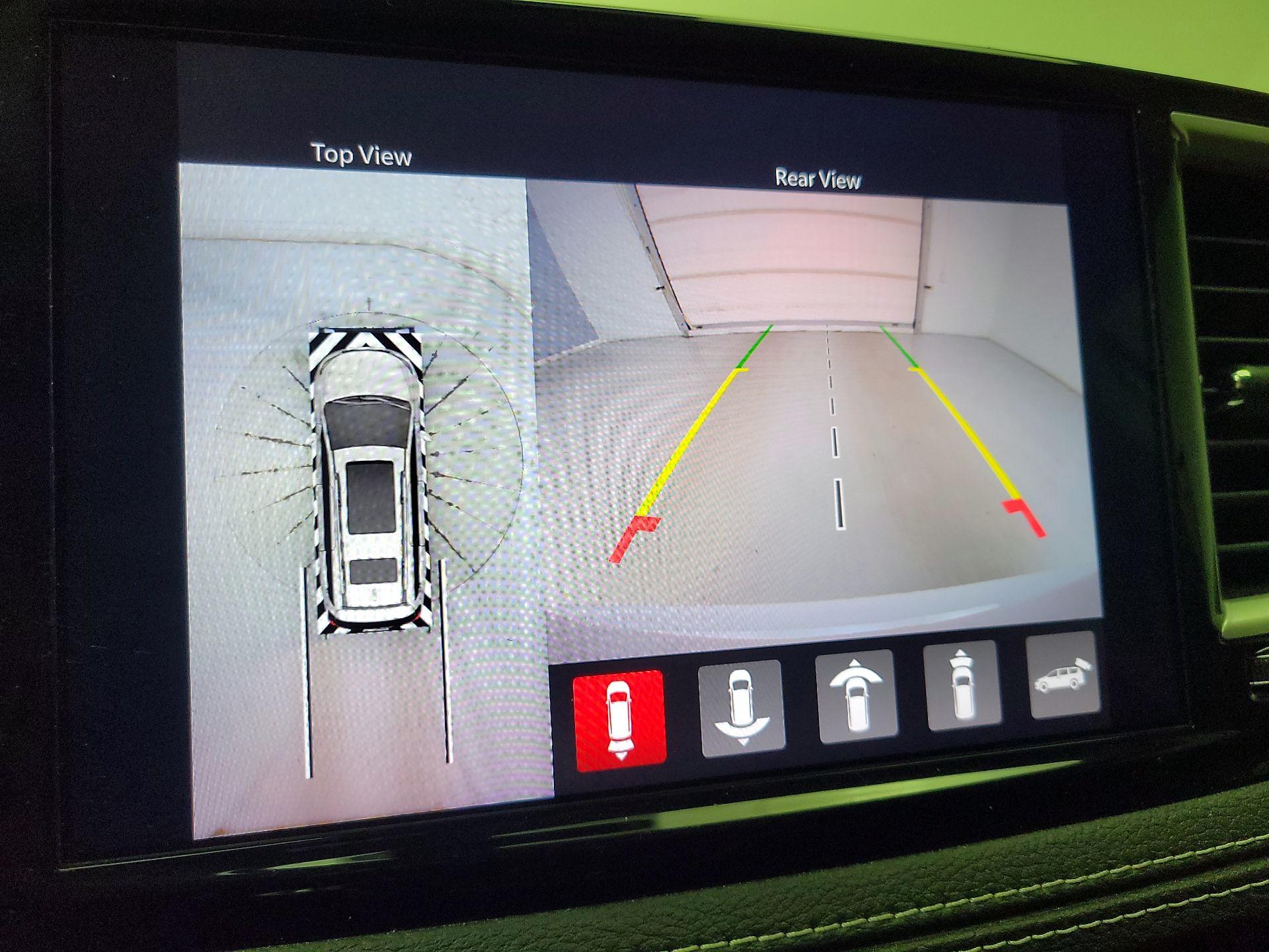 Thumbnail: 2022 Chrysler Pacifica - 15