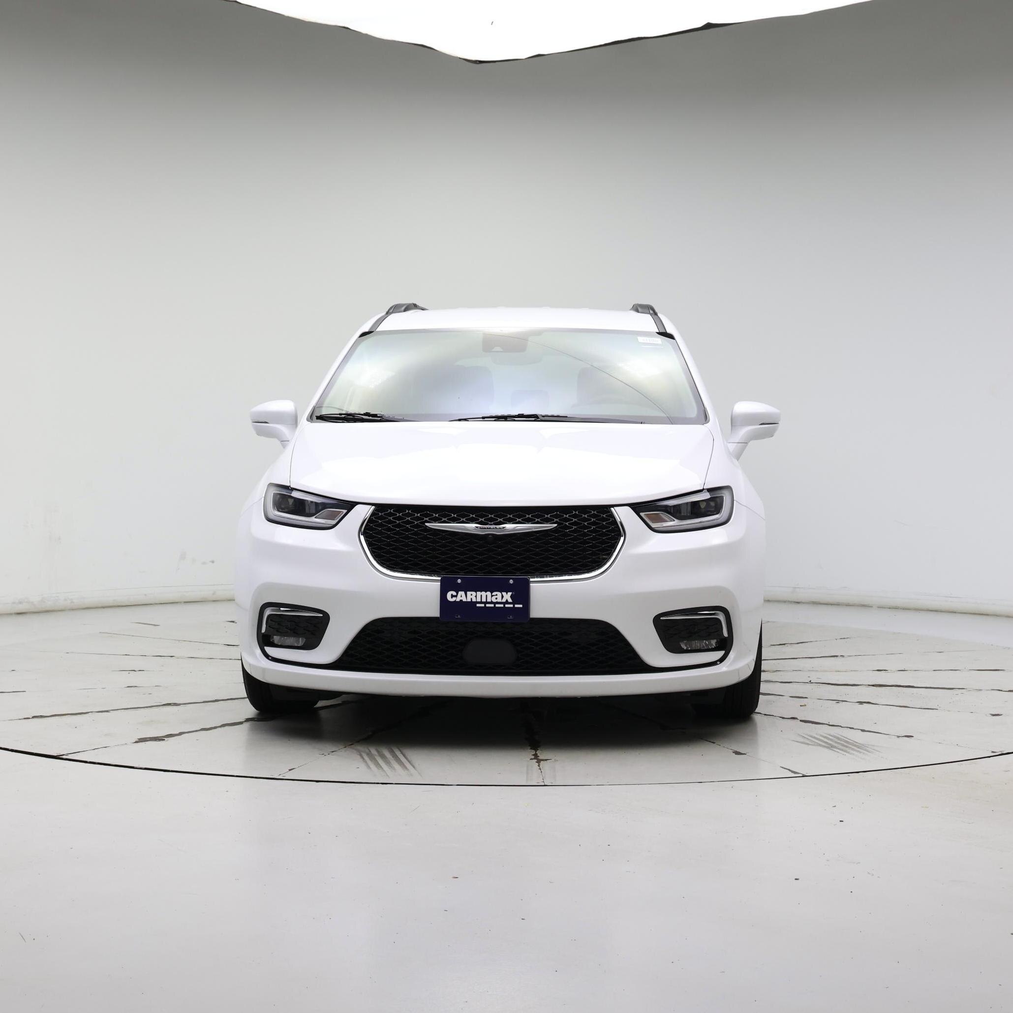 Thumbnail: 2022 Chrysler Pacifica - 5