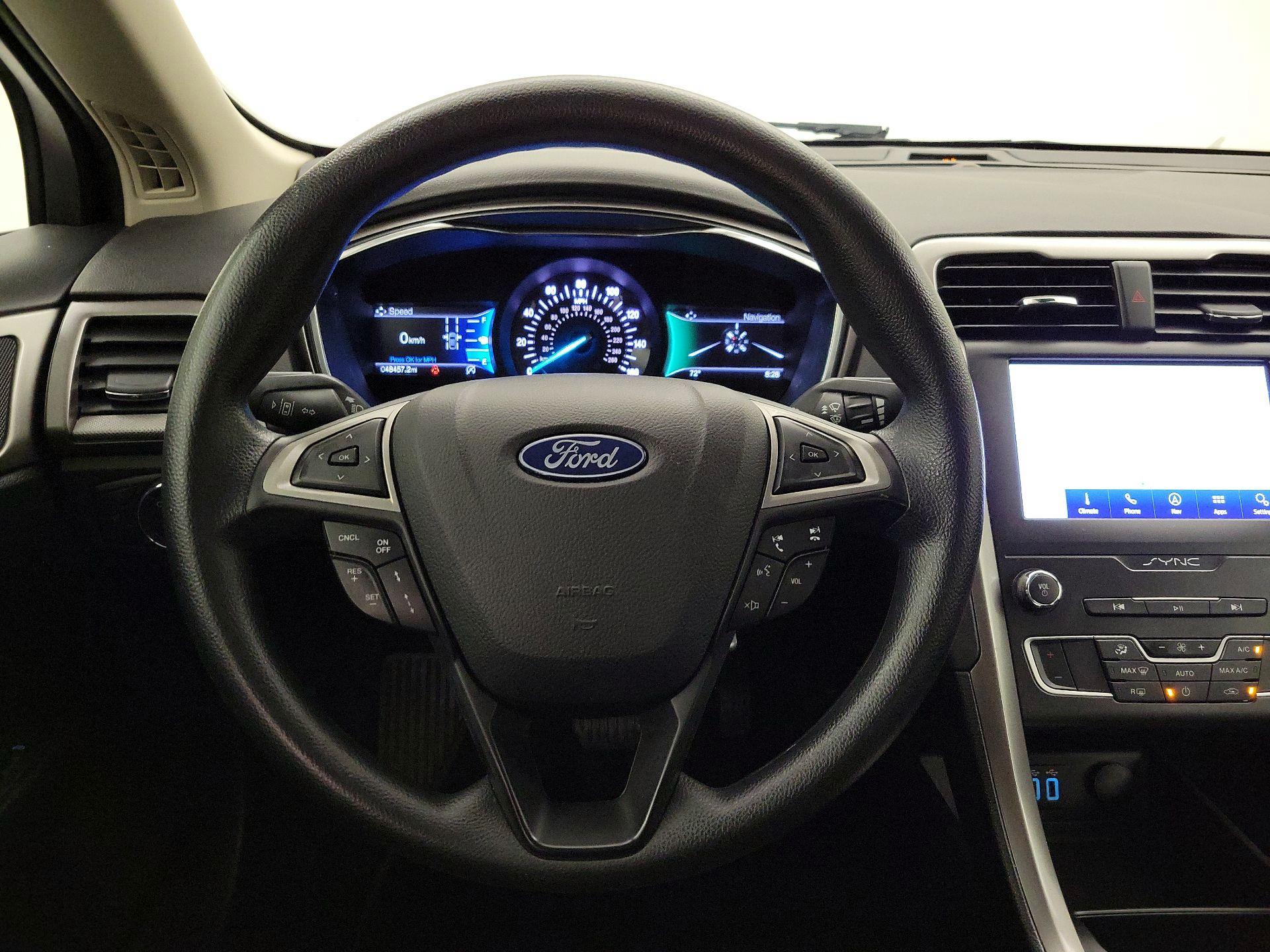 Thumbnail: 2020 Ford Fusion - 10