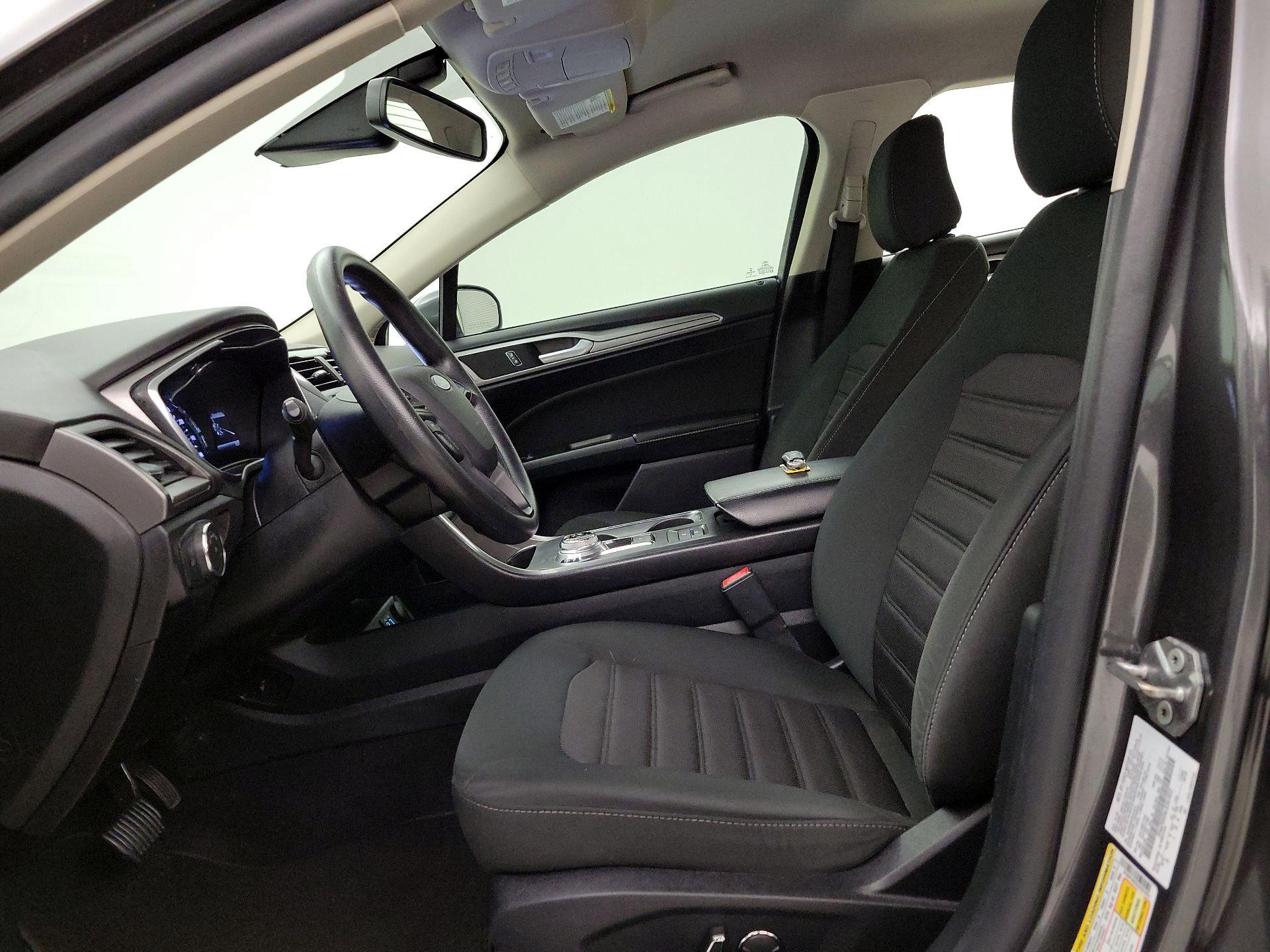 Thumbnail: 2020 Ford Fusion - 11
