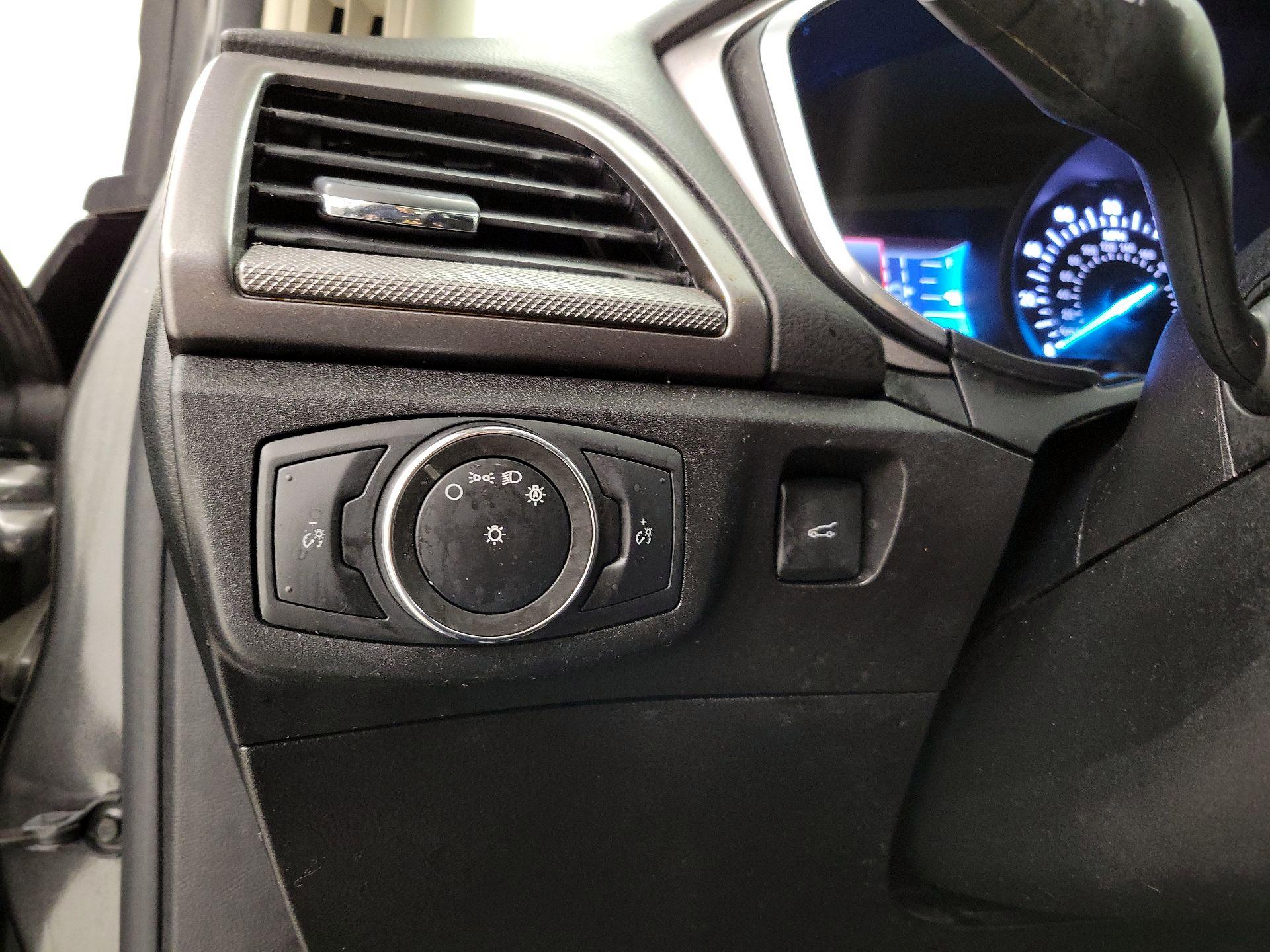 Thumbnail: 2020 Ford Fusion - 13