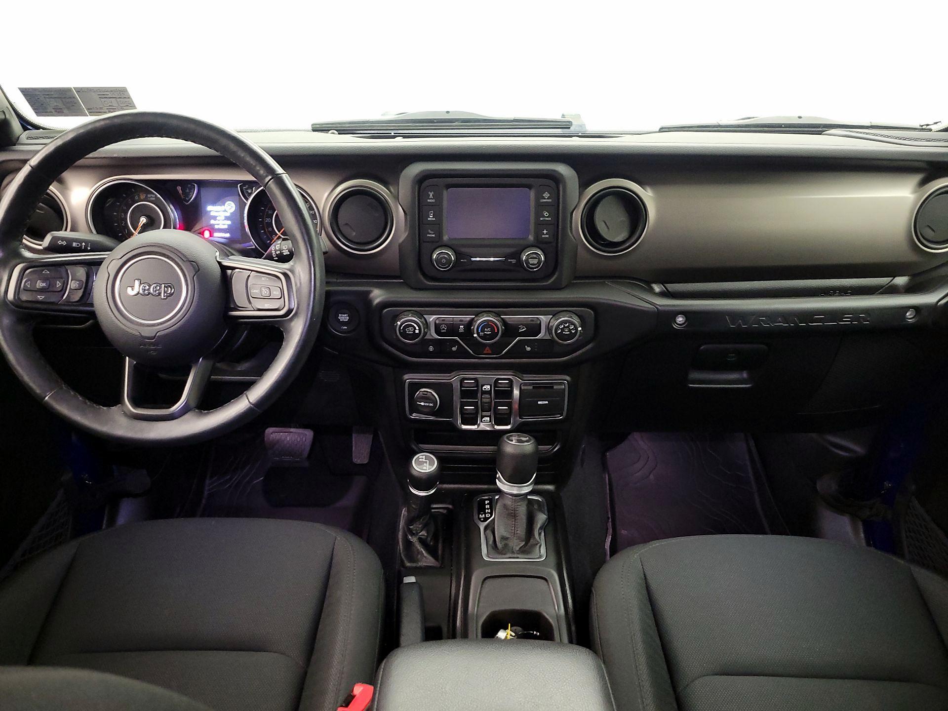 Thumbnail: 2020 Jeep Wrangler - 9