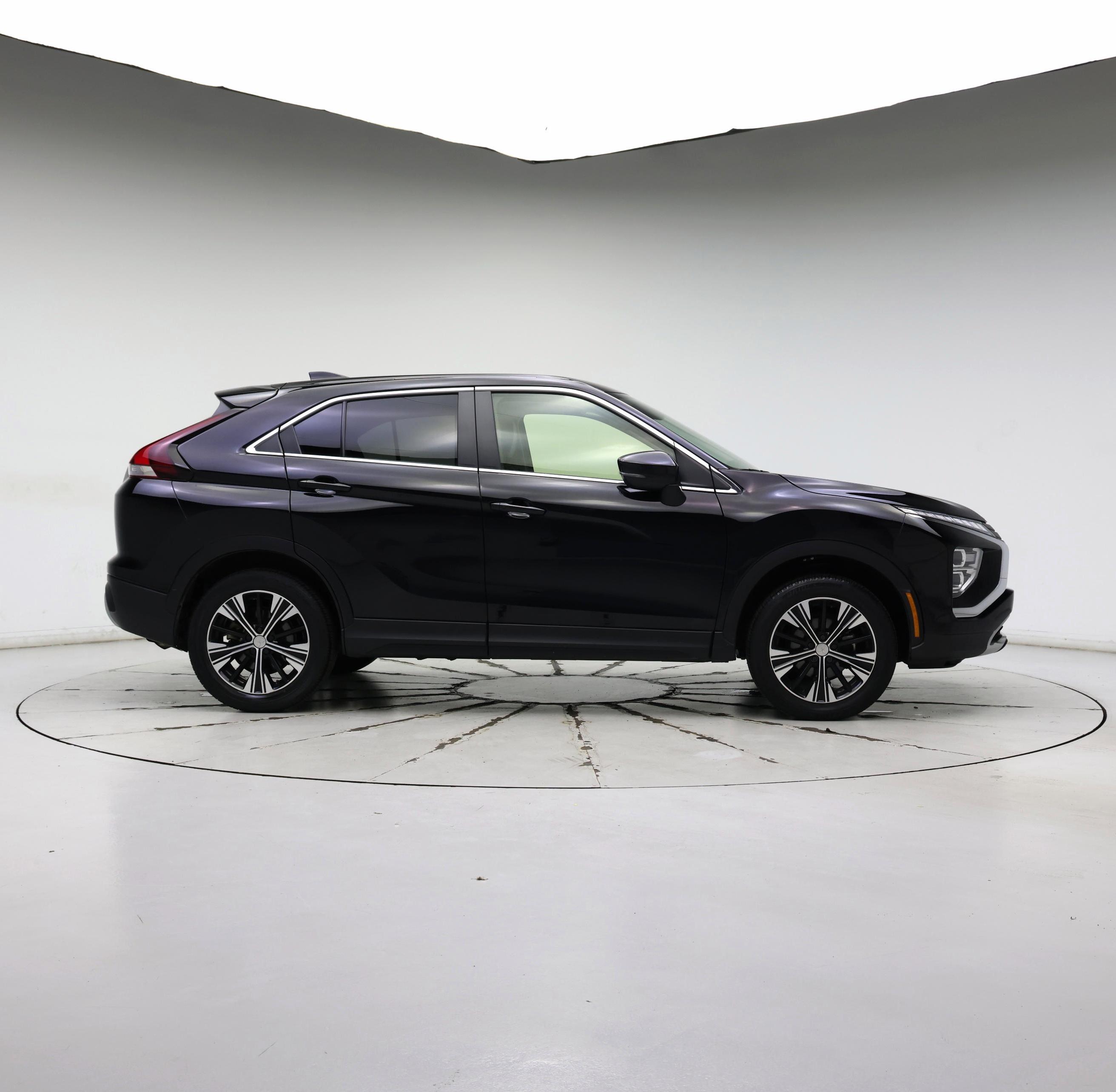 Thumbnail: 2022 Mitsubishi Eclipse Cross - 7