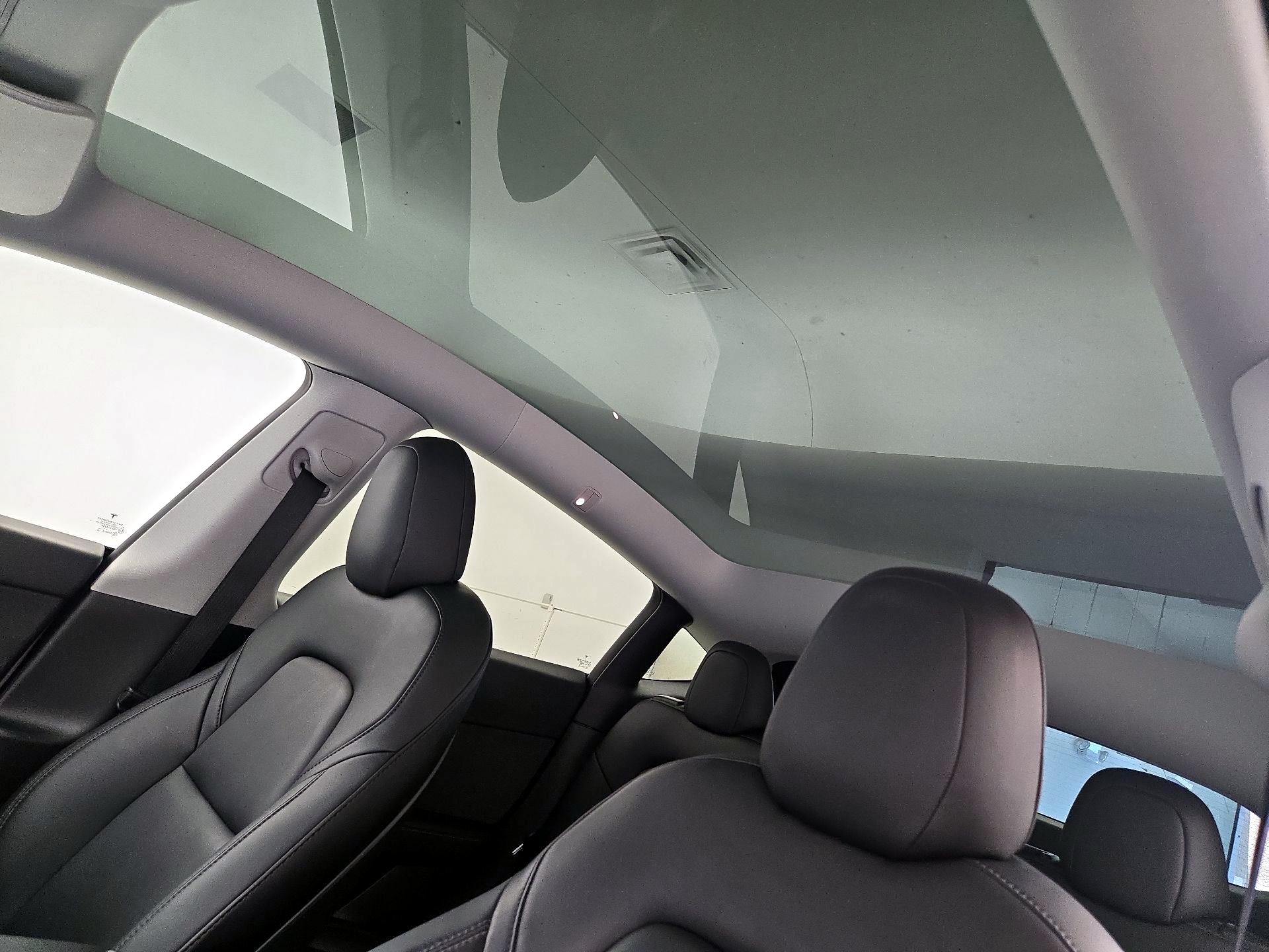 Thumbnail: 2021 Tesla Model Y - 18