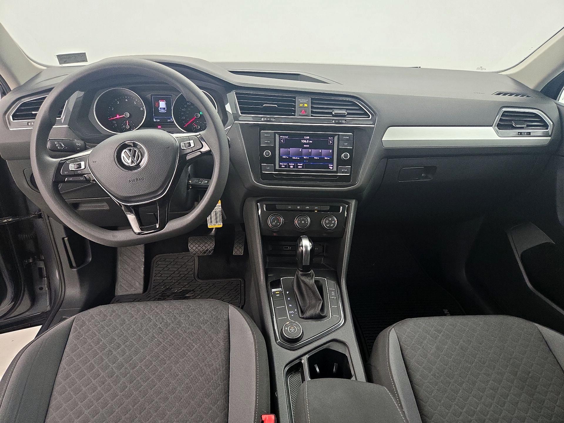Thumbnail: 2019 Volkswagen Tiguan - 9