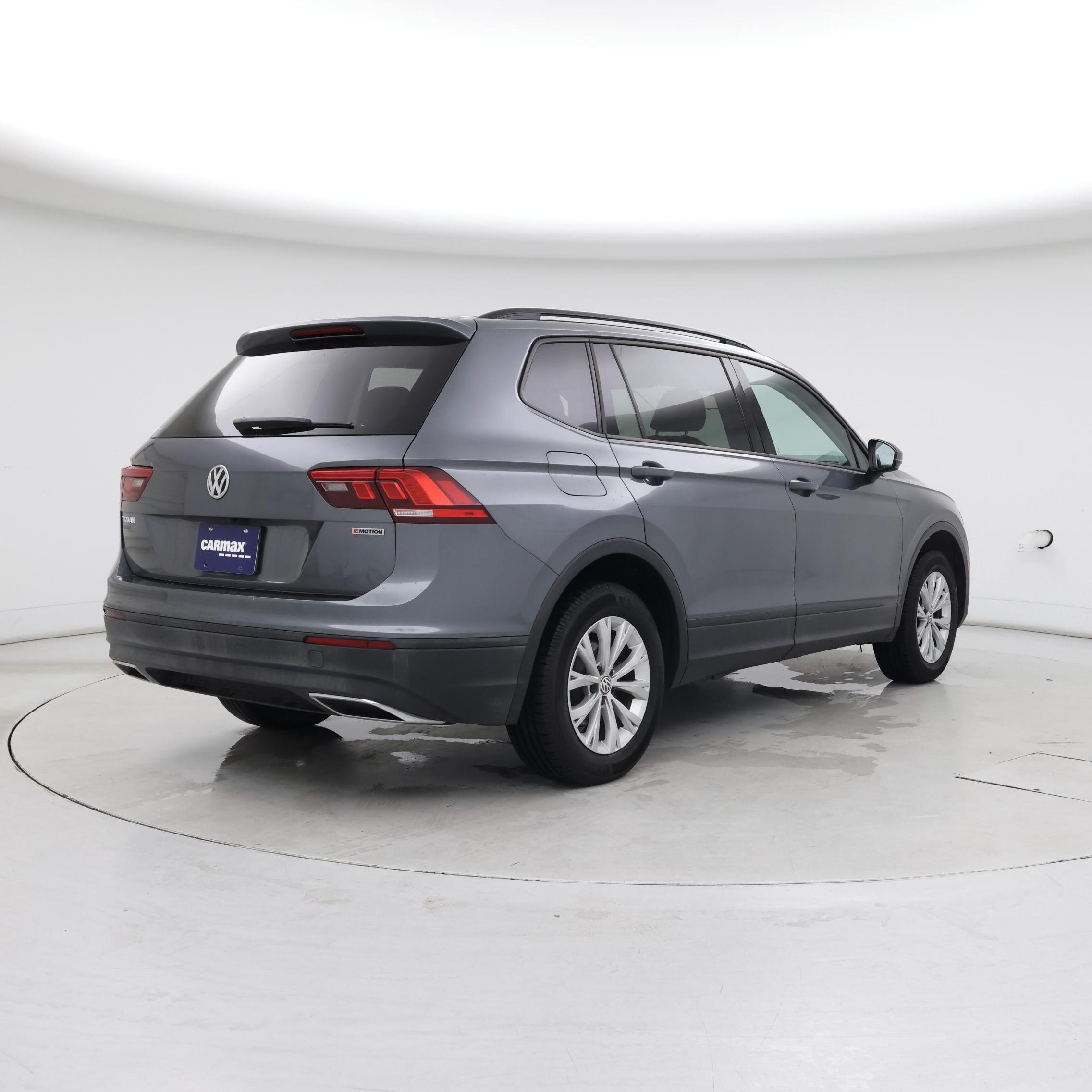 Thumbnail: 2019 Volkswagen Tiguan - 8
