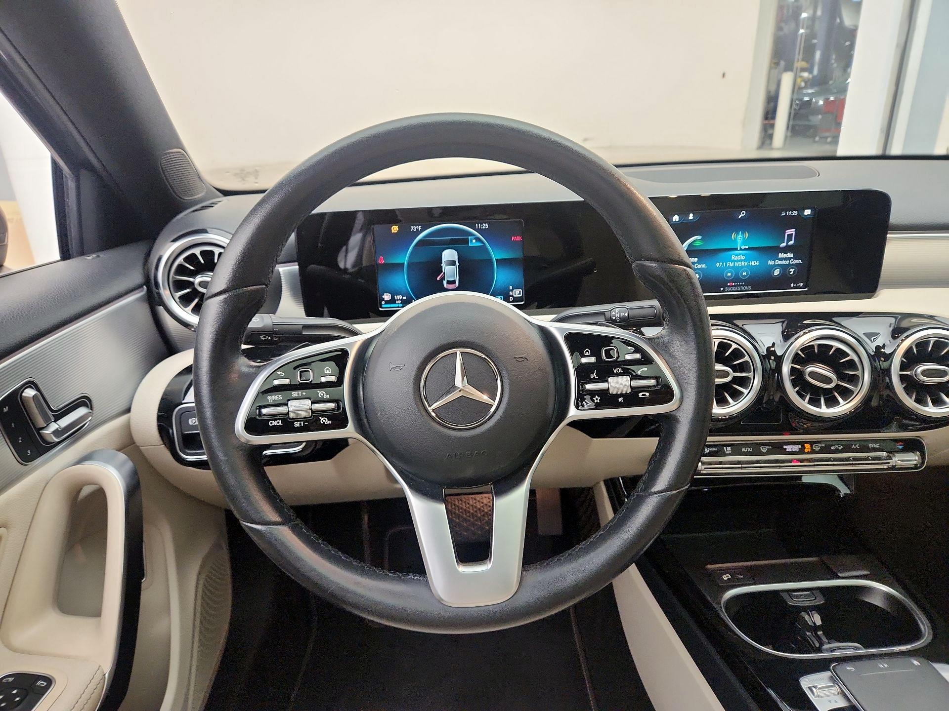 Thumbnail: 2020 Mercedes-Benz A-Class - 10