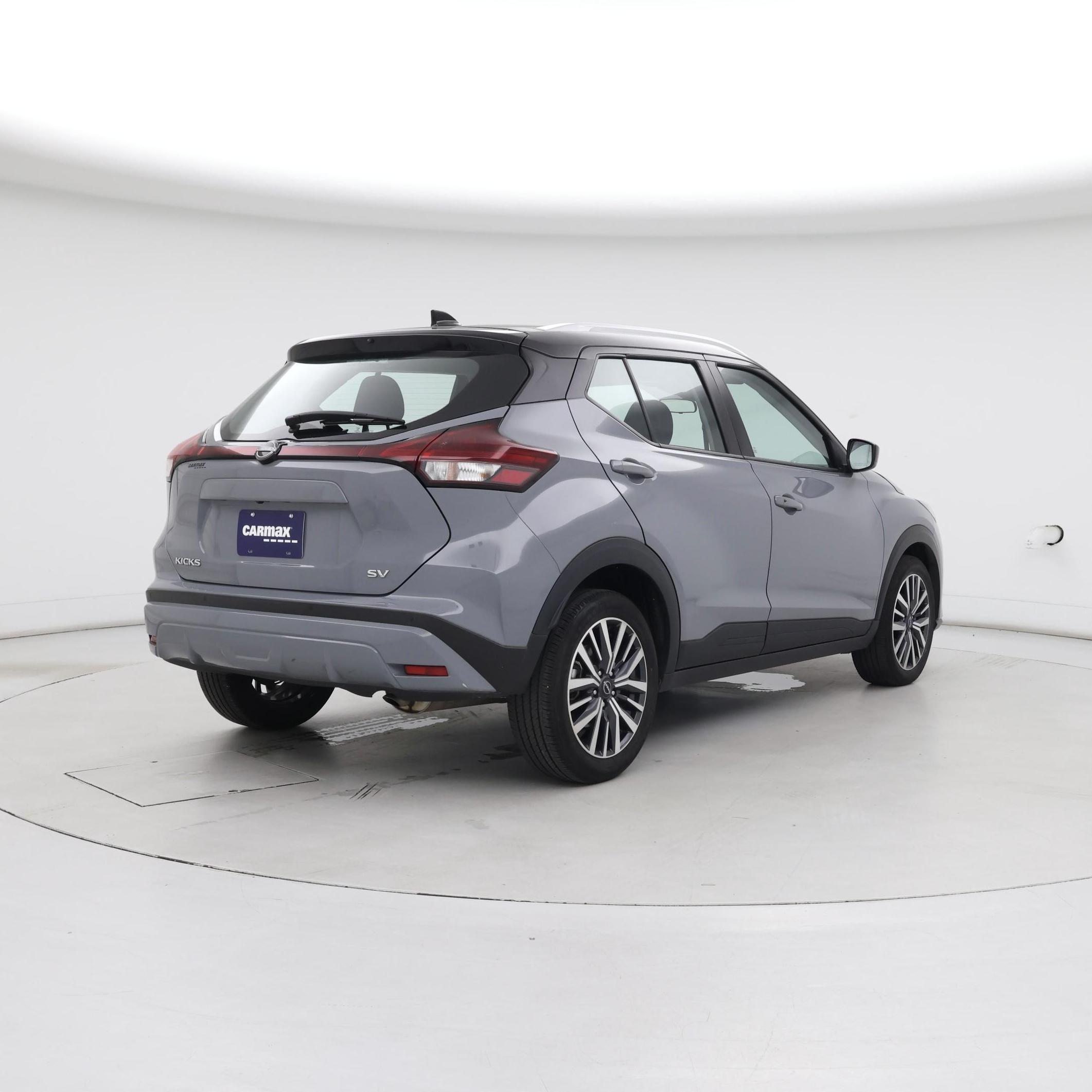 Thumbnail: 2023 Nissan Kicks - 8