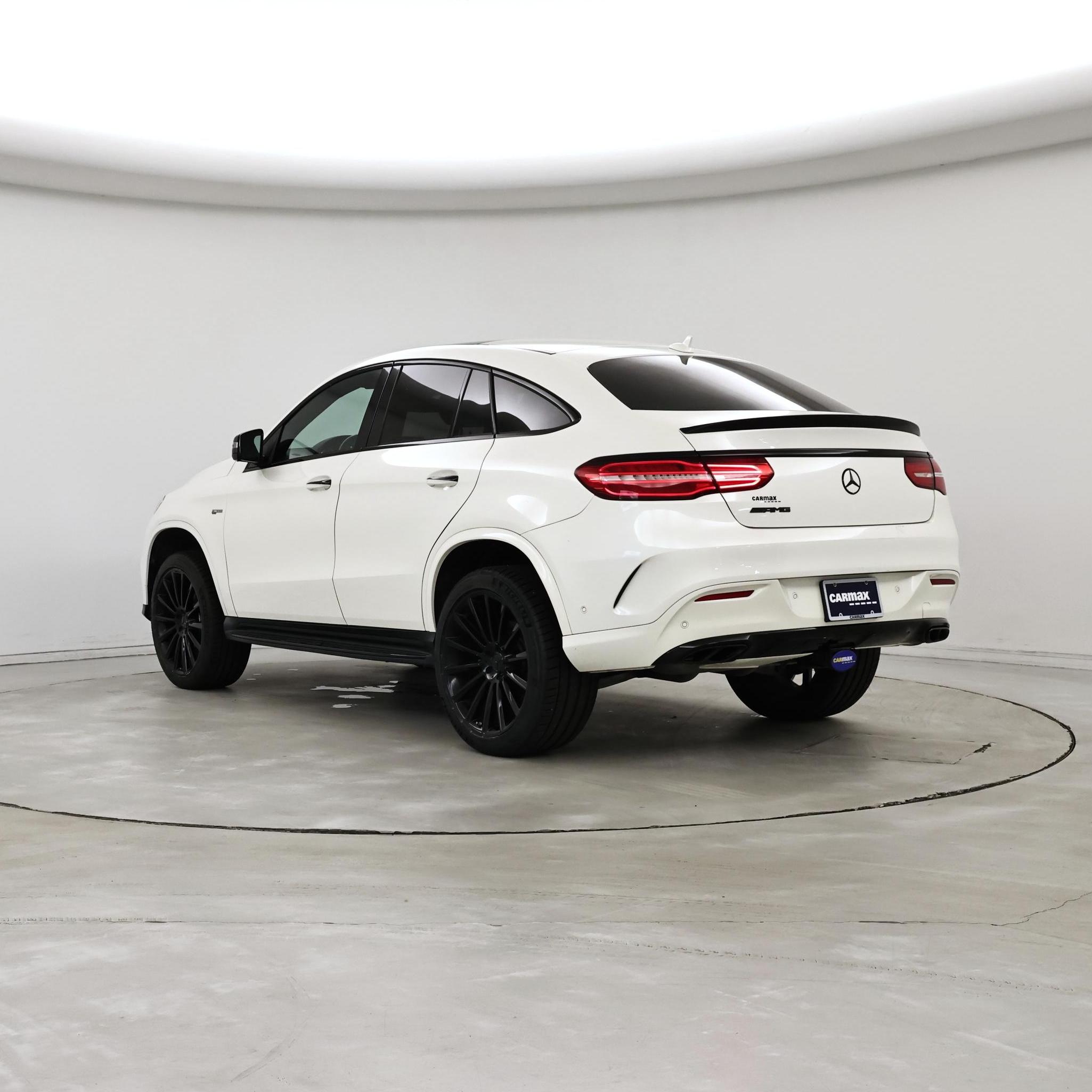 Thumbnail: 2019 Mercedes-Benz GLE - 2