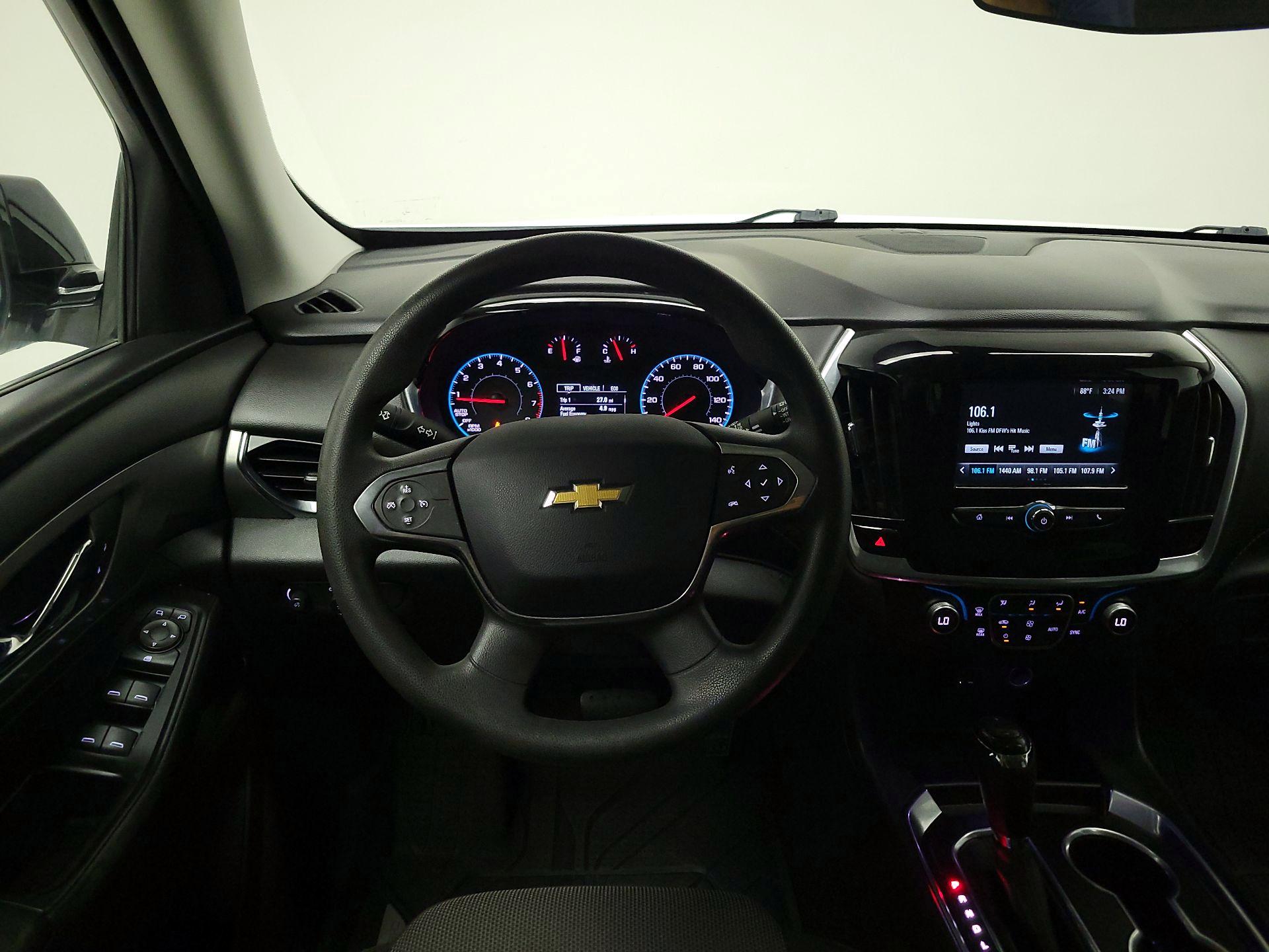 Thumbnail: 2019 Chevrolet Traverse - 10