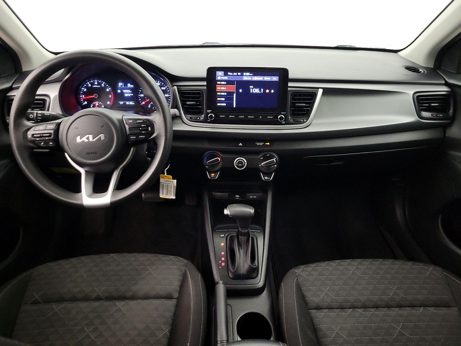 Thumbnail: 2022 Kia Rio - 9