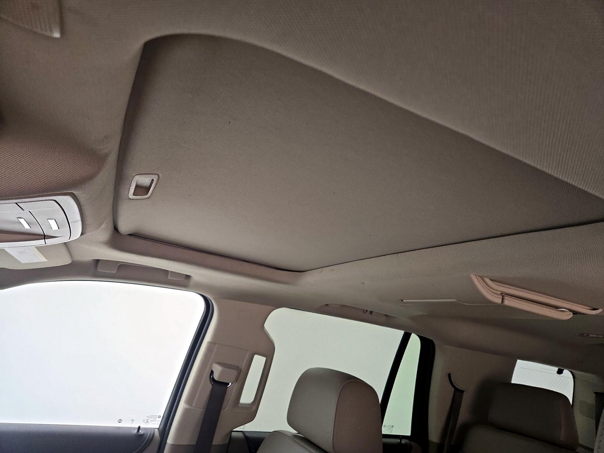 Thumbnail: 2019 Chevrolet Tahoe - 20