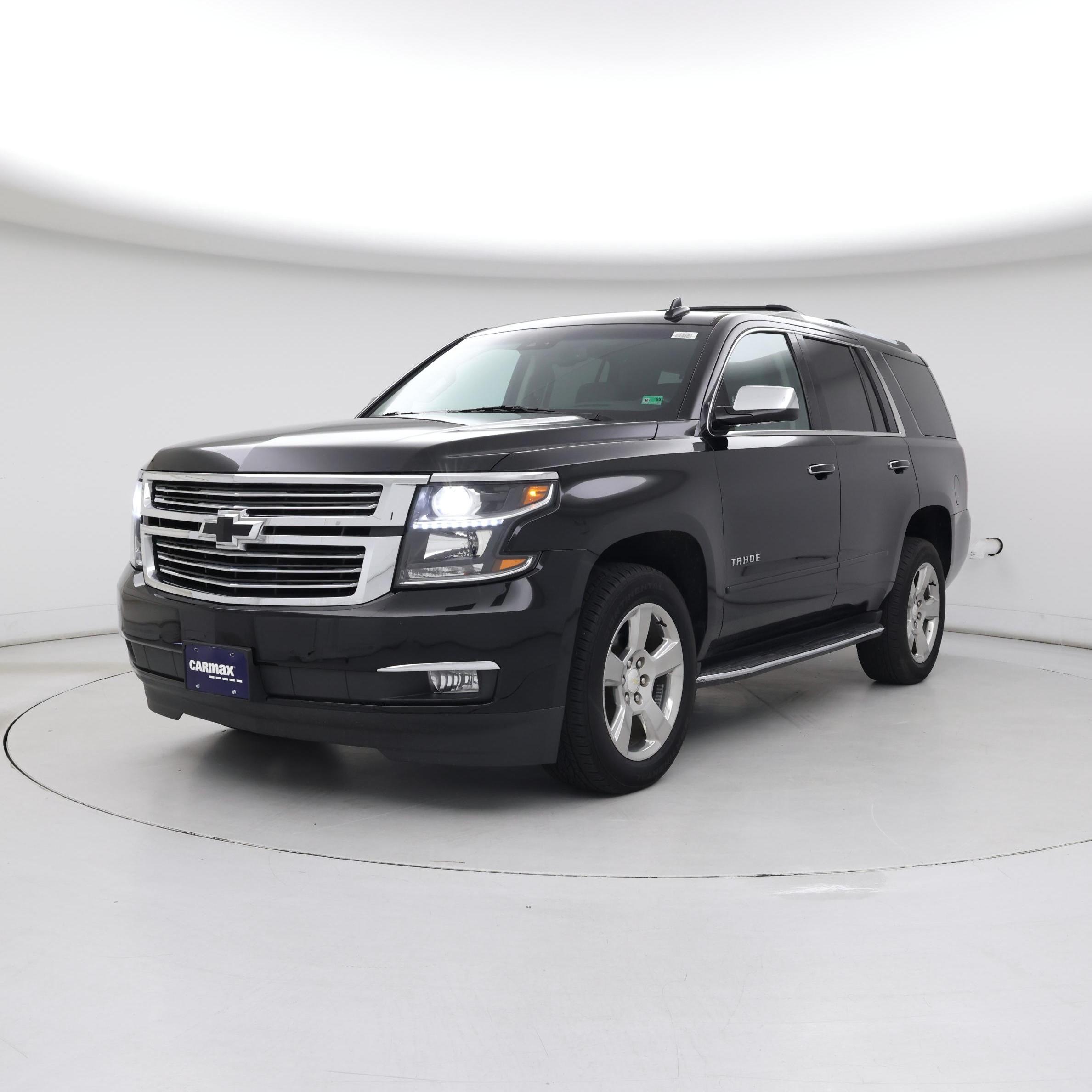 Thumbnail: 2019 Chevrolet Tahoe - 4