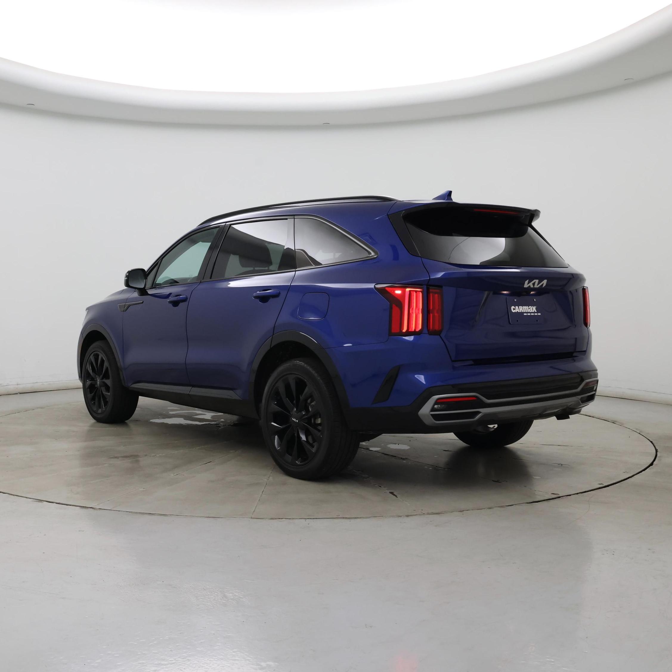 Thumbnail: 2023 Kia Sorento - 2