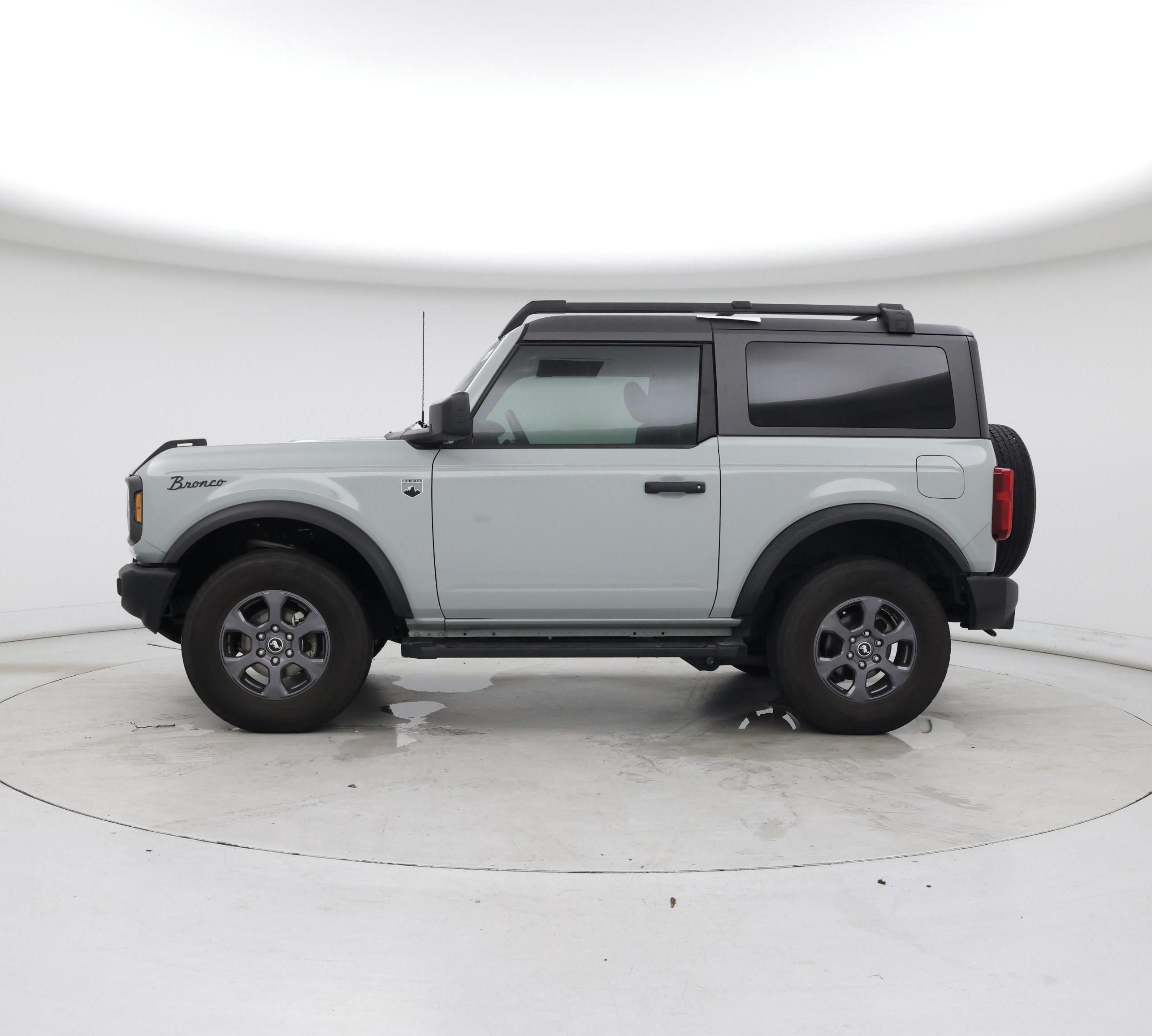 Thumbnail: 2022 Ford Bronco - 3