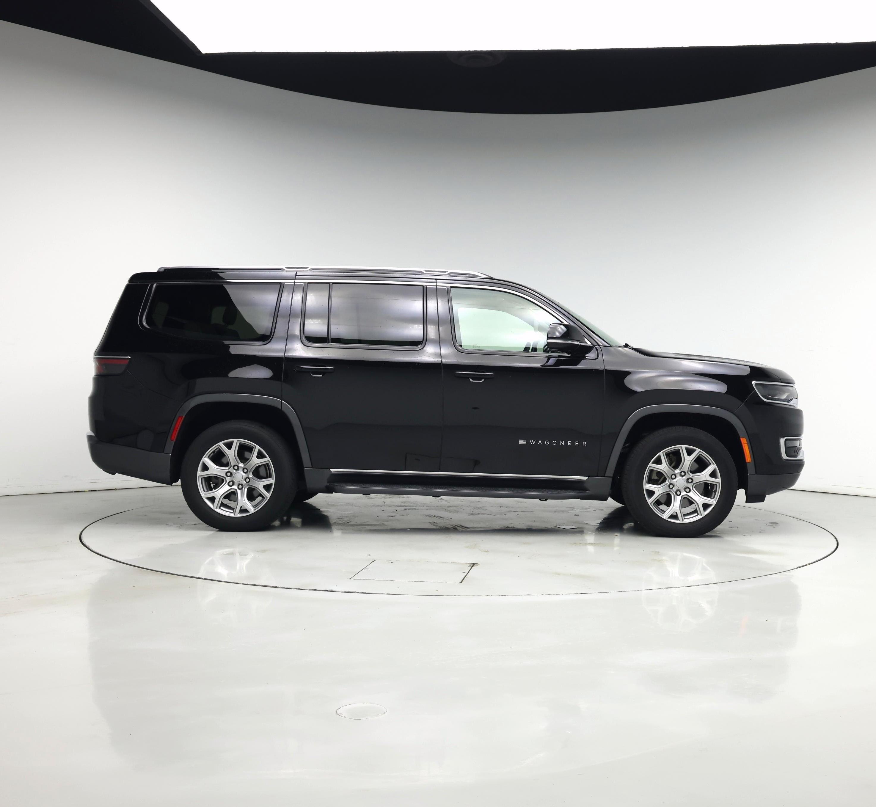 Thumbnail: 2022 Jeep Wagoneer - 7