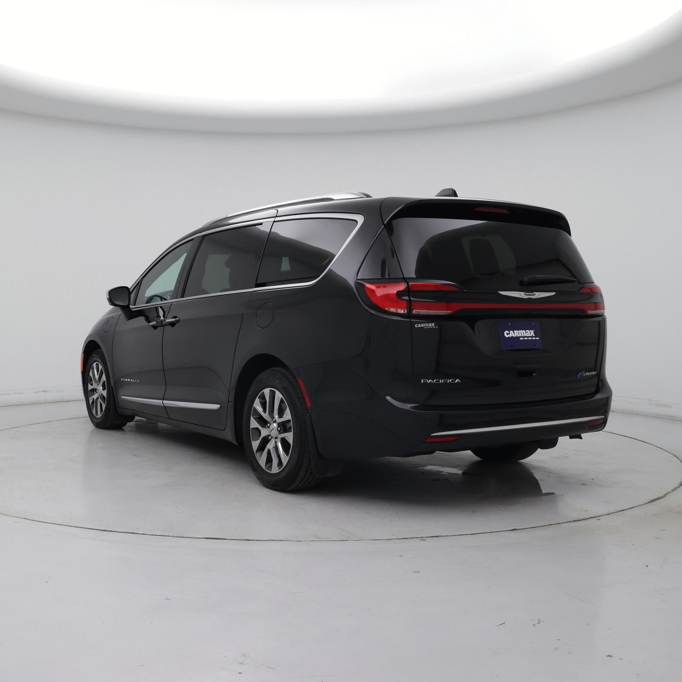 Thumbnail: 2023 Chrysler Pacifica - 2