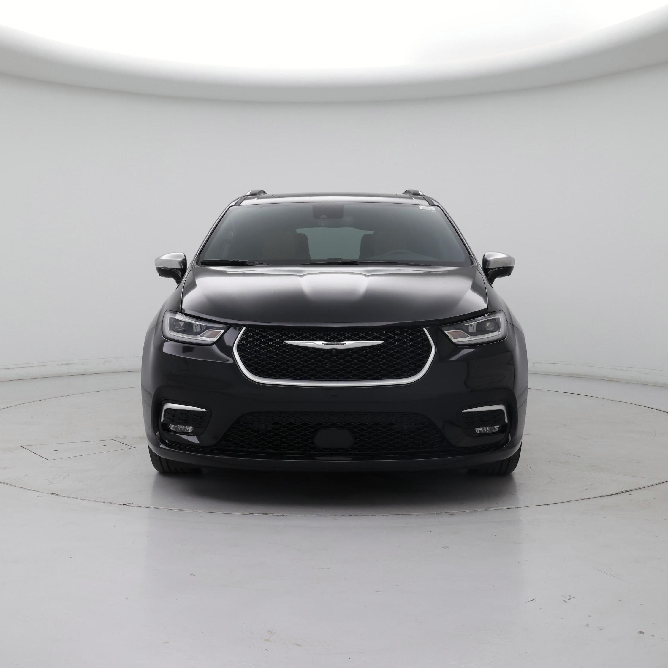 Thumbnail: 2023 Chrysler Pacifica - 5