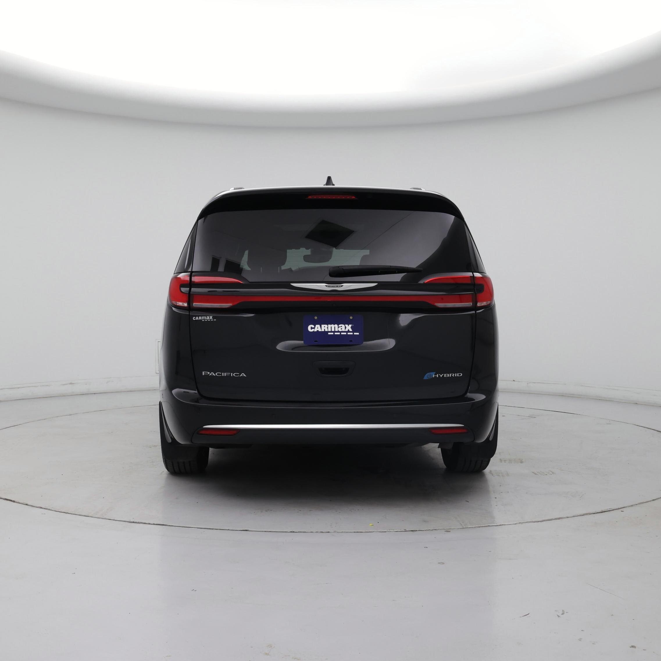 Thumbnail: 2023 Chrysler Pacifica - 6