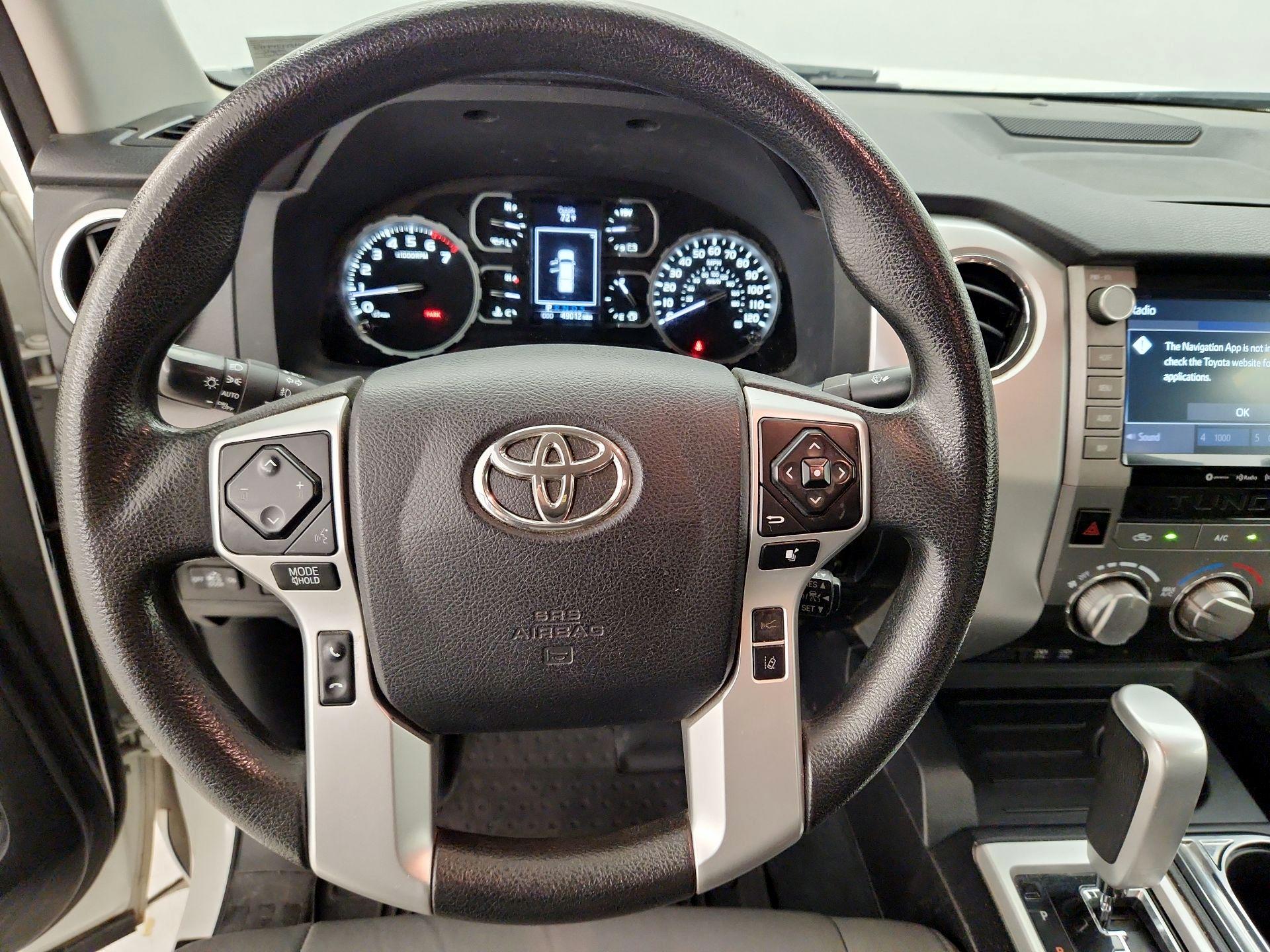 Thumbnail: 2021 Toyota Tundra - 10