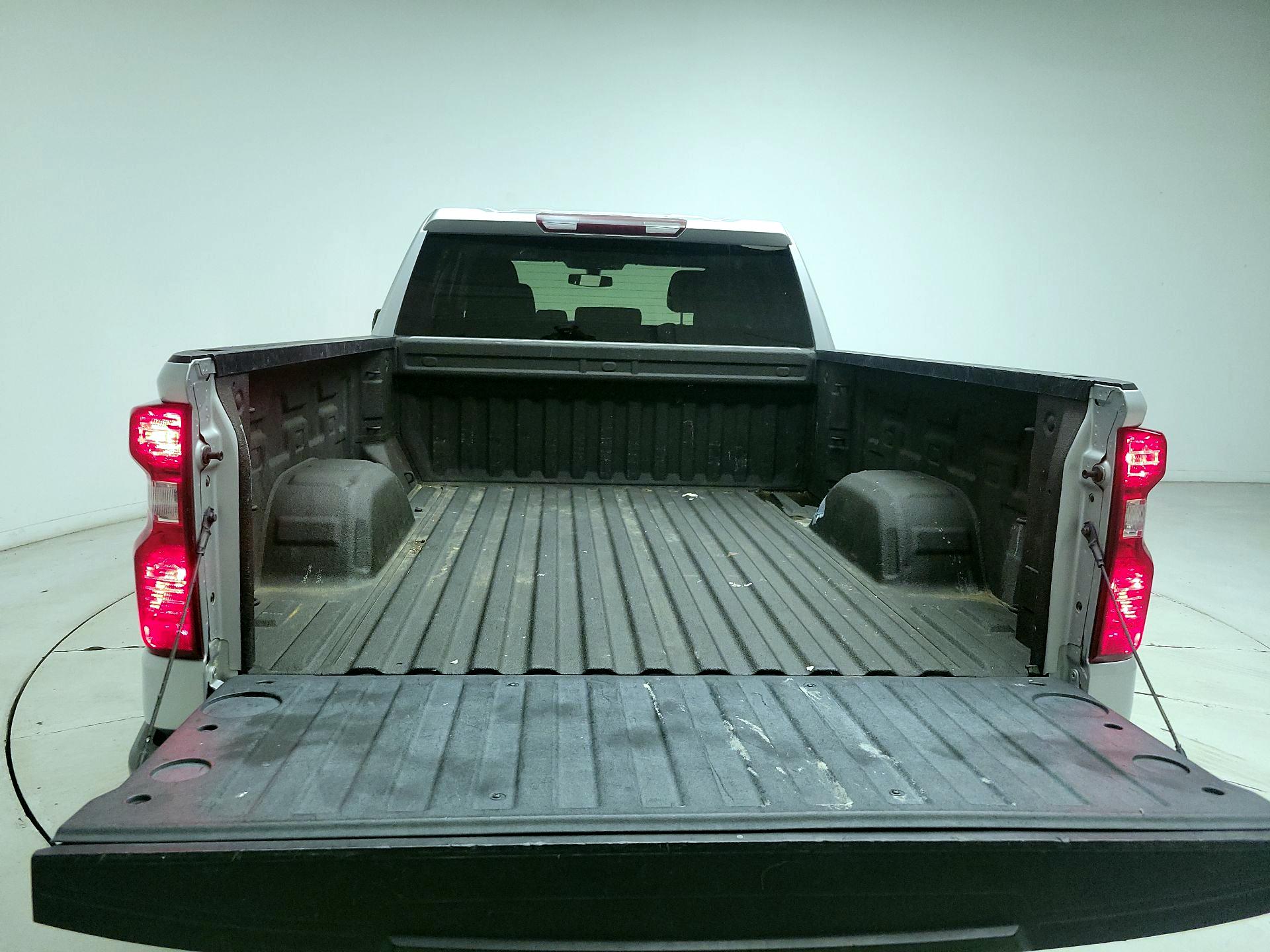 Thumbnail: 2021 Chevrolet Silverado 1500 - 20