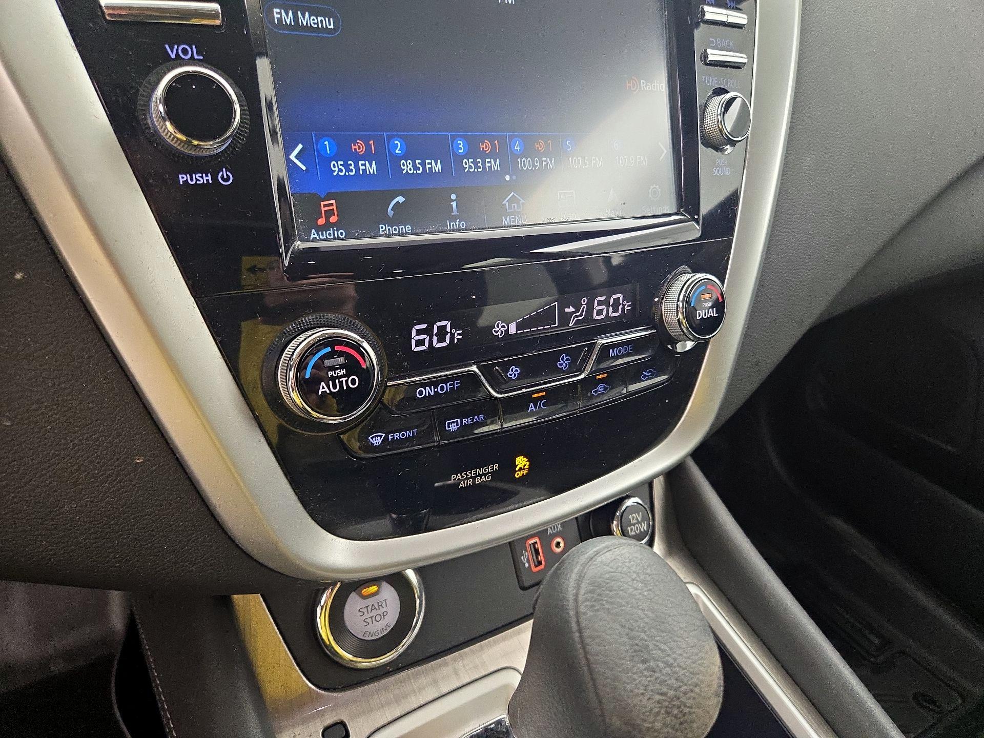 Thumbnail: 2018 Nissan Murano - 18