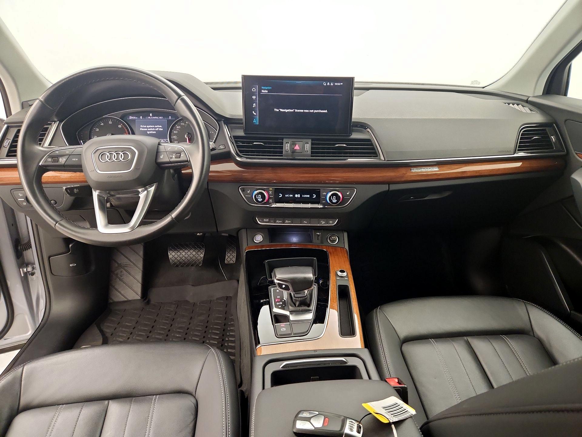 Thumbnail: 2022 Audi Q5 - 9