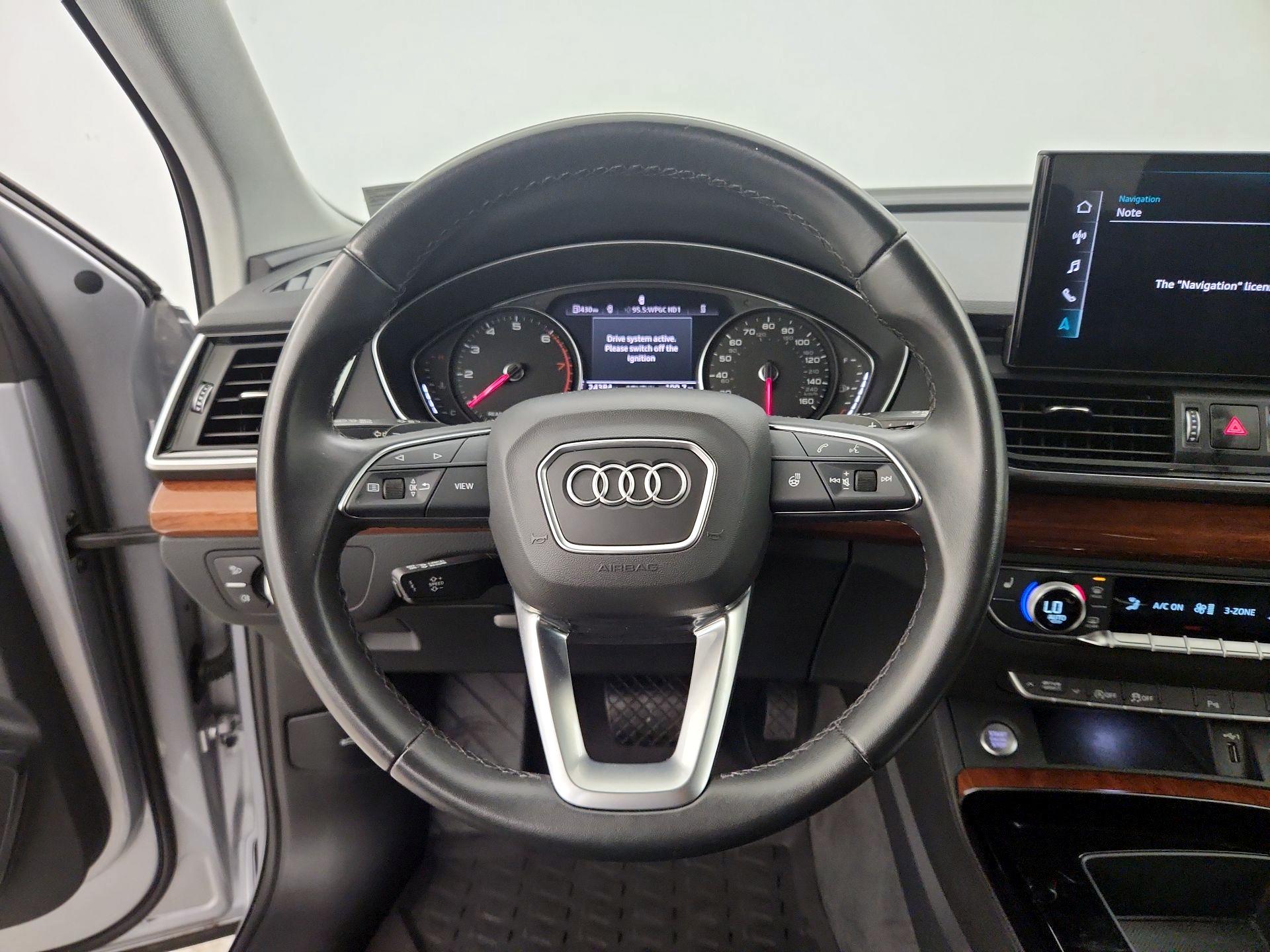 Thumbnail: 2022 Audi Q5 - 10
