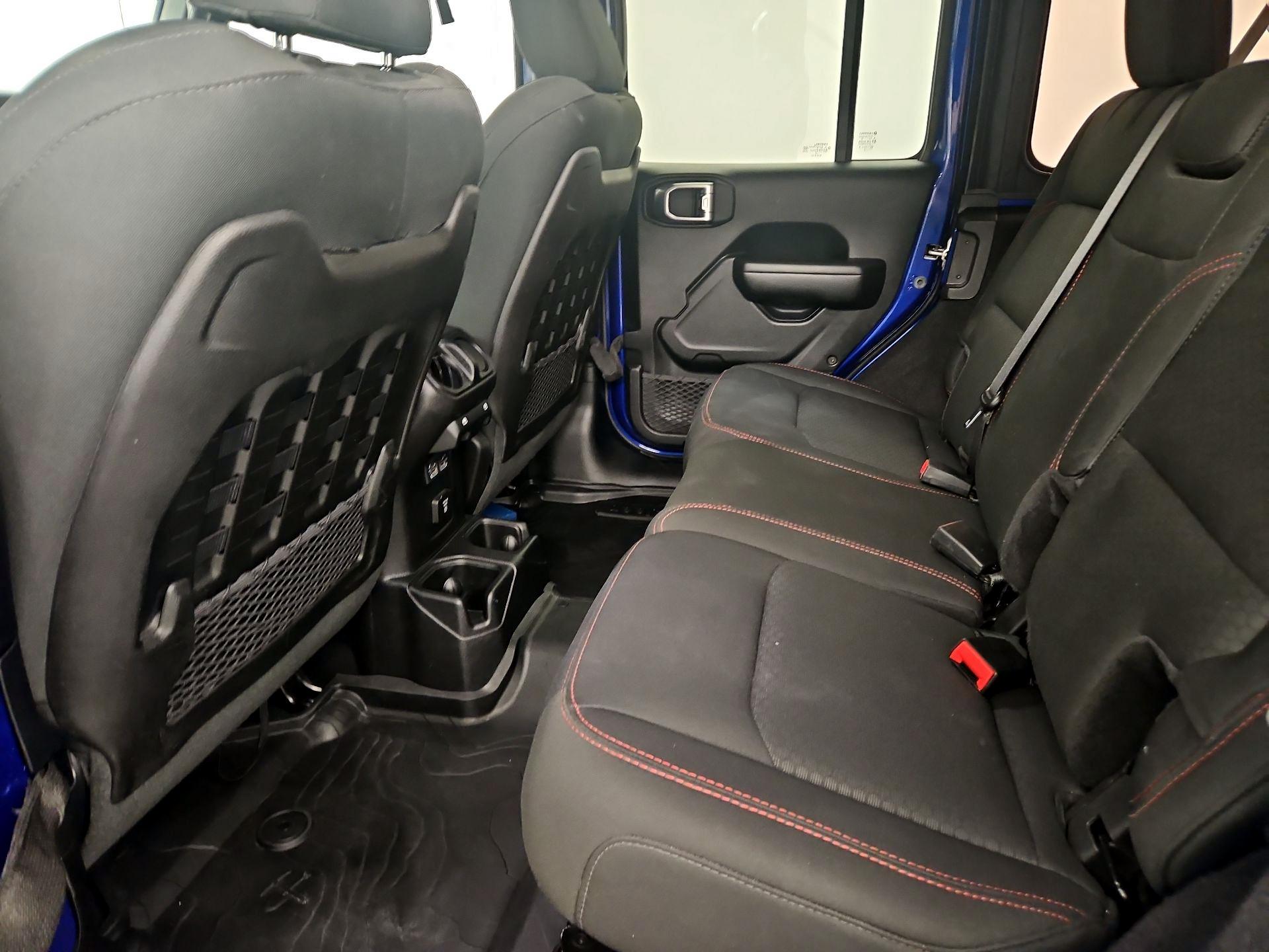 Thumbnail: 2019 Jeep Wrangler - 20