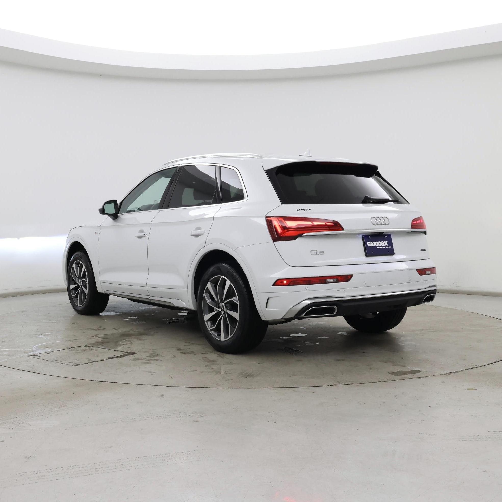 Thumbnail: 2023 Audi Q5 - 2