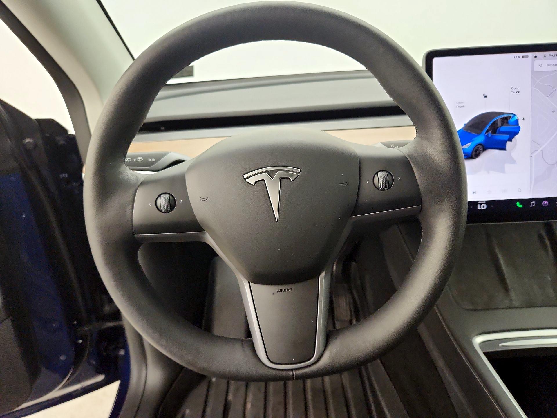 Thumbnail: 2023 Tesla Model Y - 10