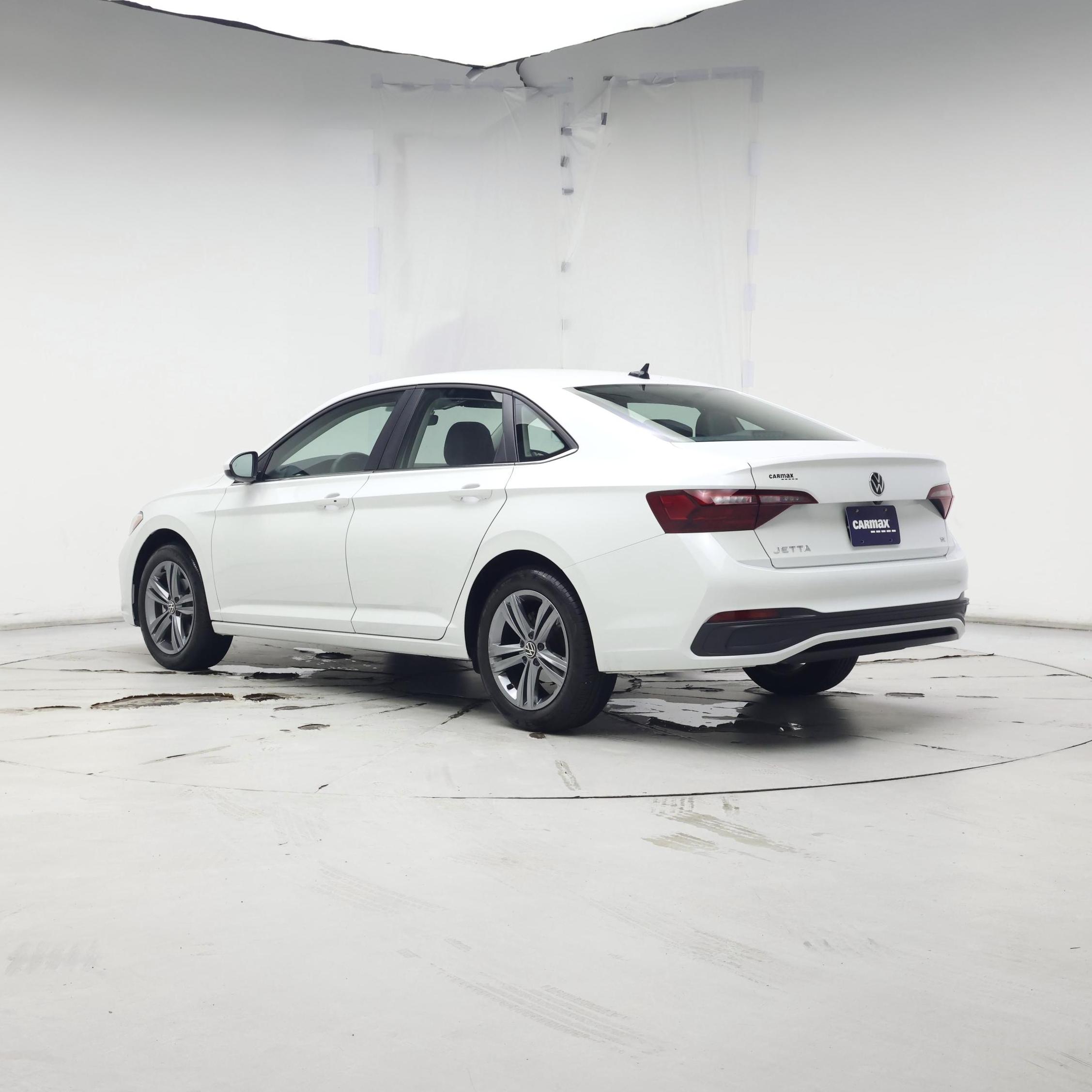 Thumbnail: 2024 Volkswagen Jetta - 2