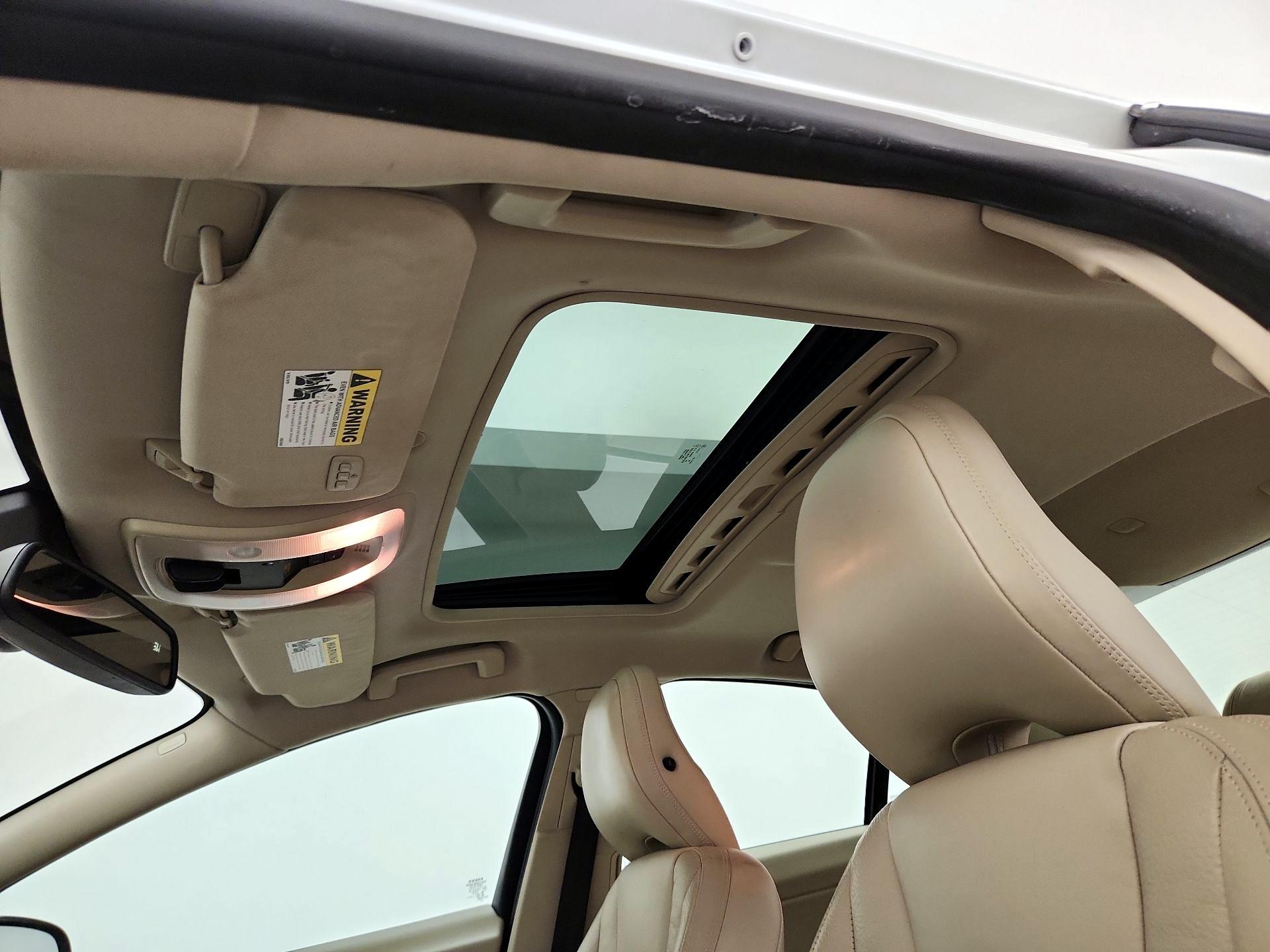 Thumbnail: 2014 Volvo S60 - 19