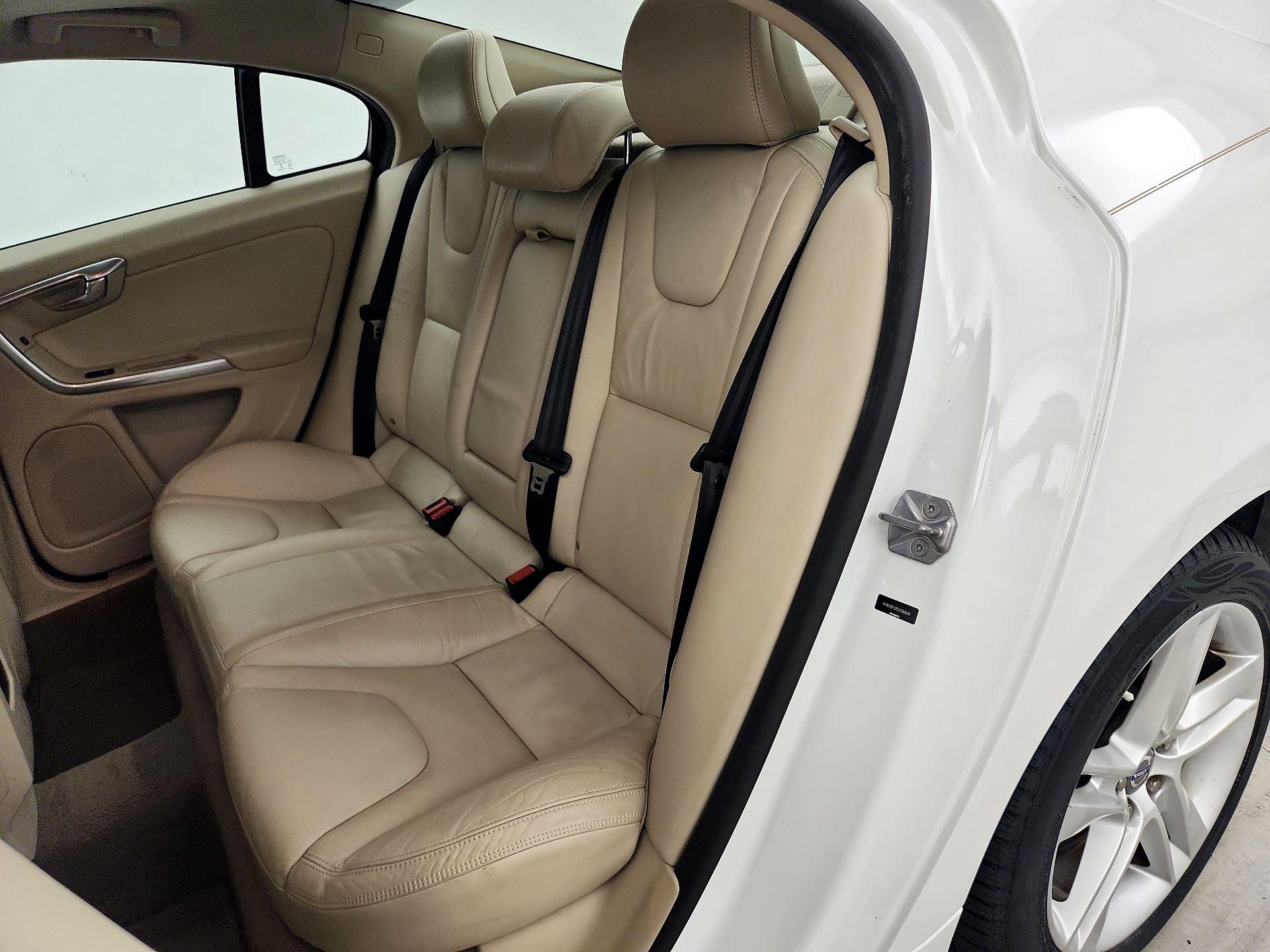 Thumbnail: 2014 Volvo S60 - 20