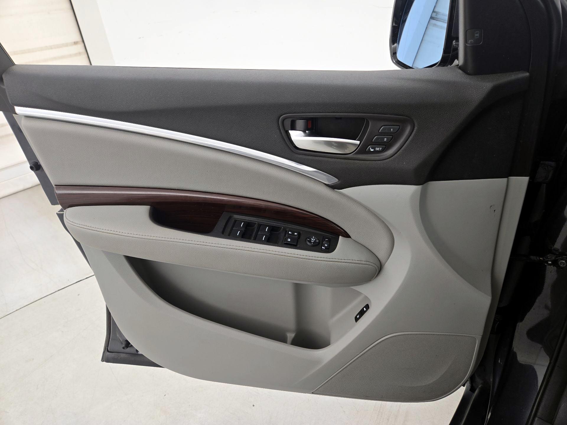 Thumbnail: 2015 Acura MDX - 12