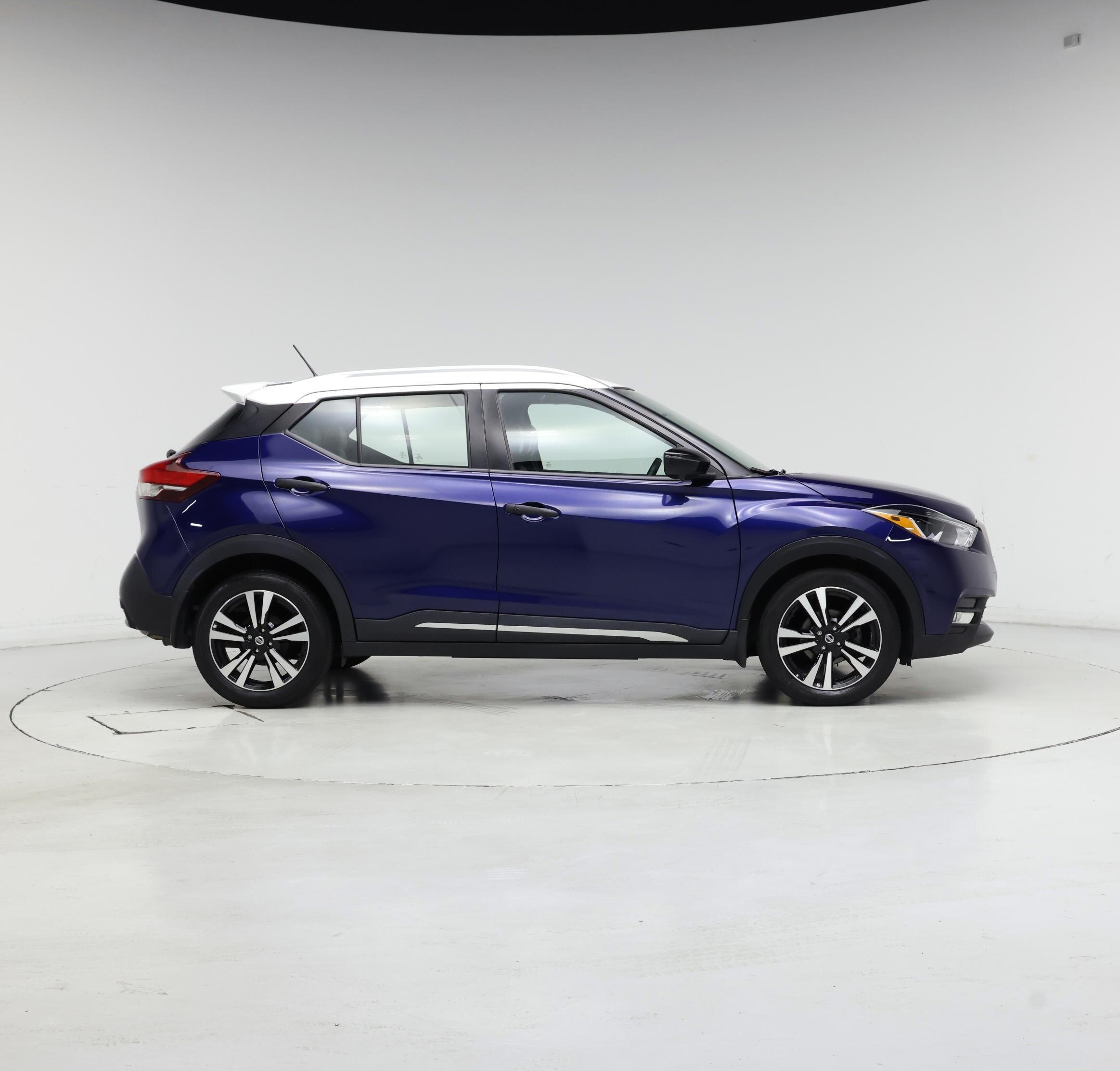 Thumbnail: 2018 Nissan Kicks - 7