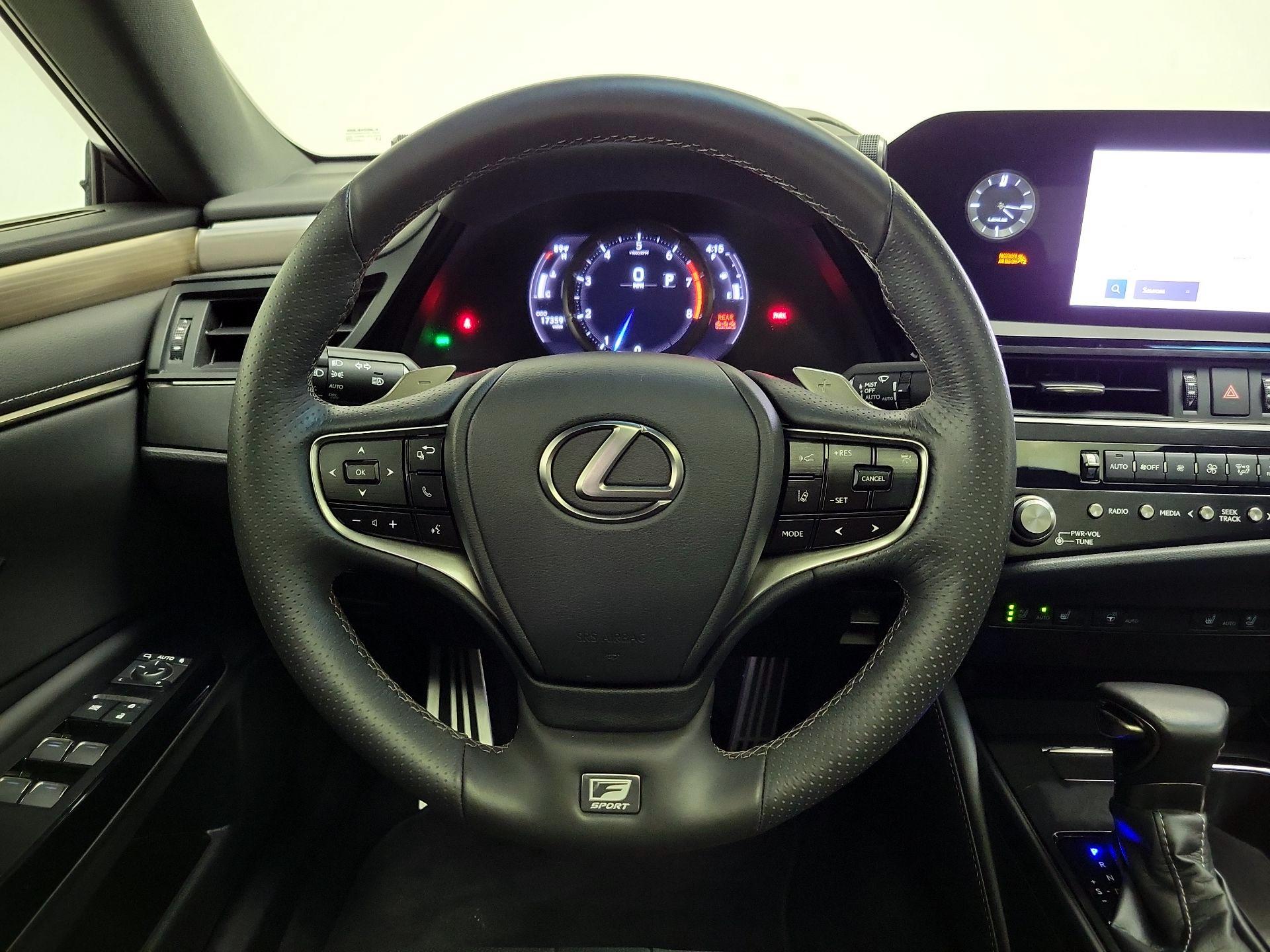 Thumbnail: 2023 Lexus ES - 10