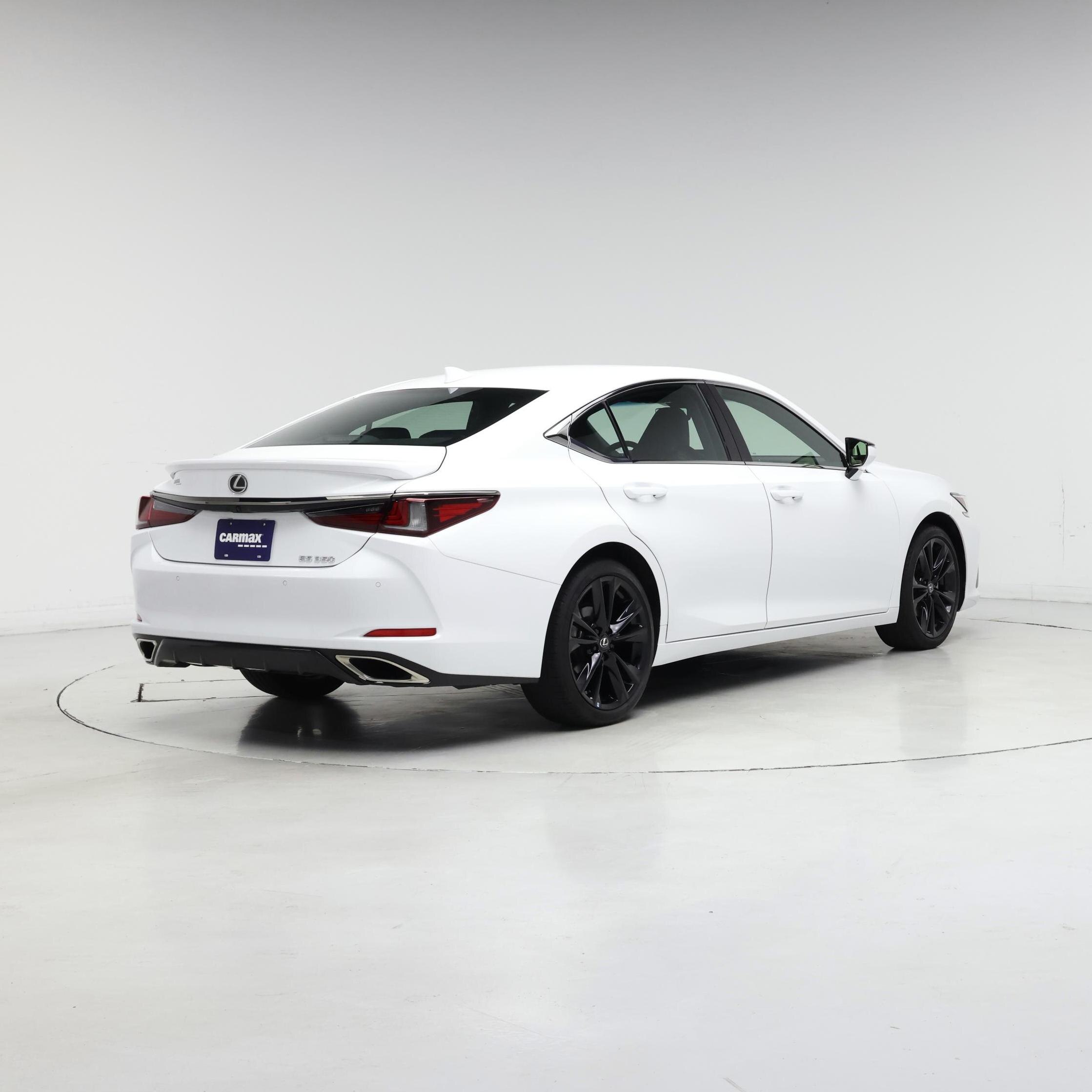 Thumbnail: 2023 Lexus ES - 8