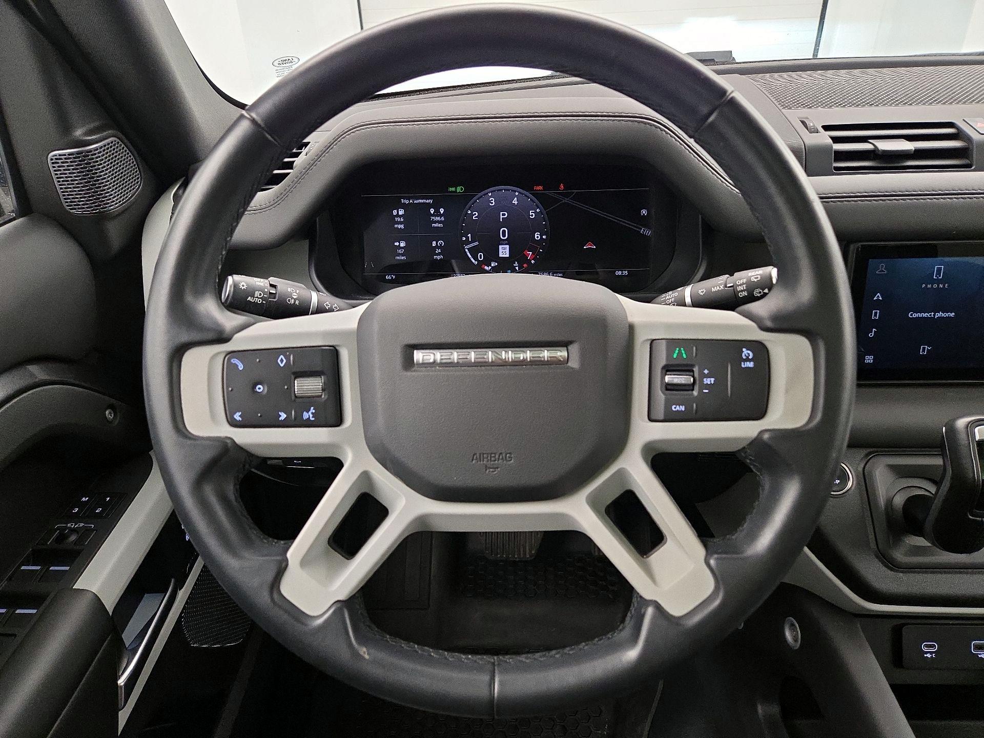 Thumbnail: 2023 Land Rover Defender - 10