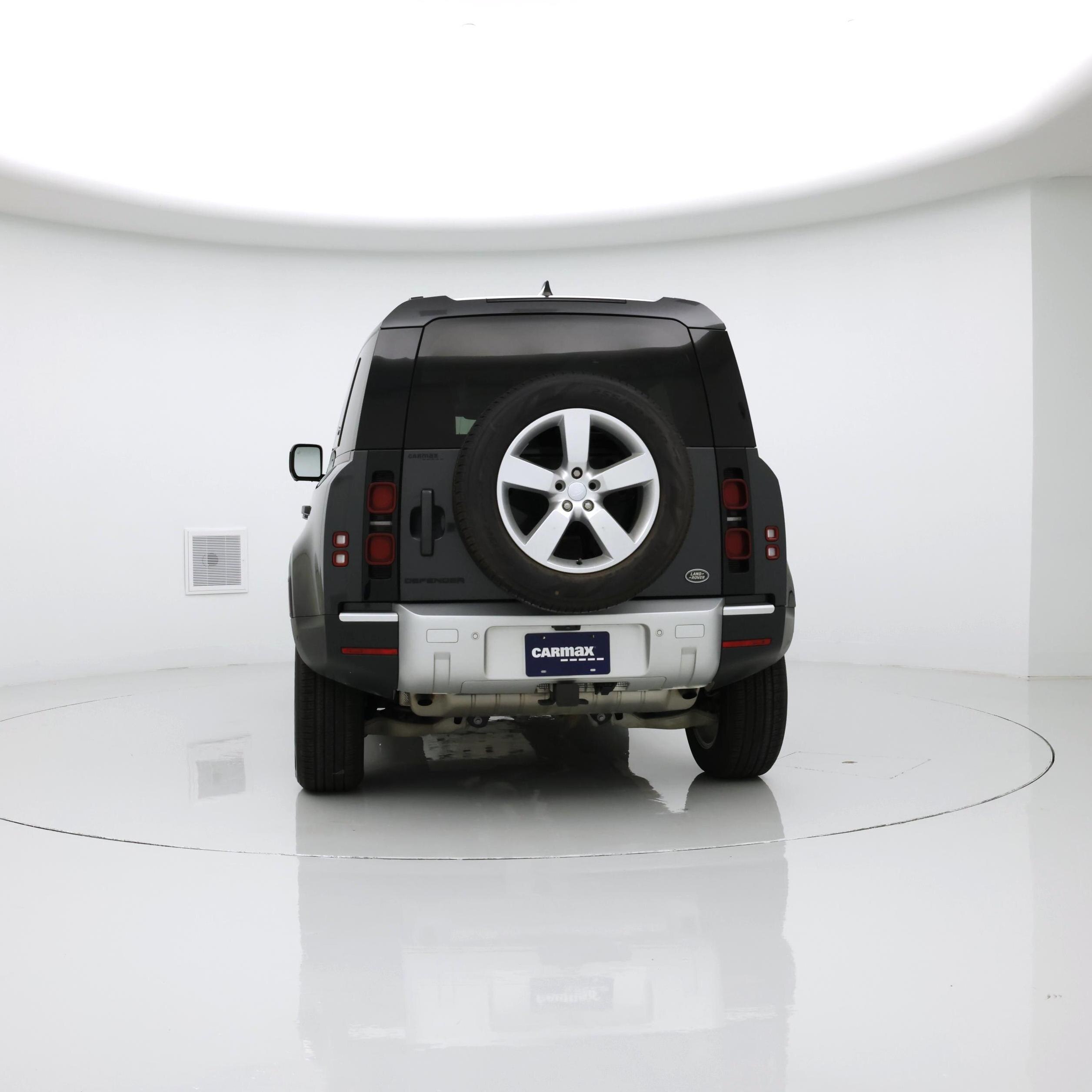 Thumbnail: 2023 Land Rover Defender - 6