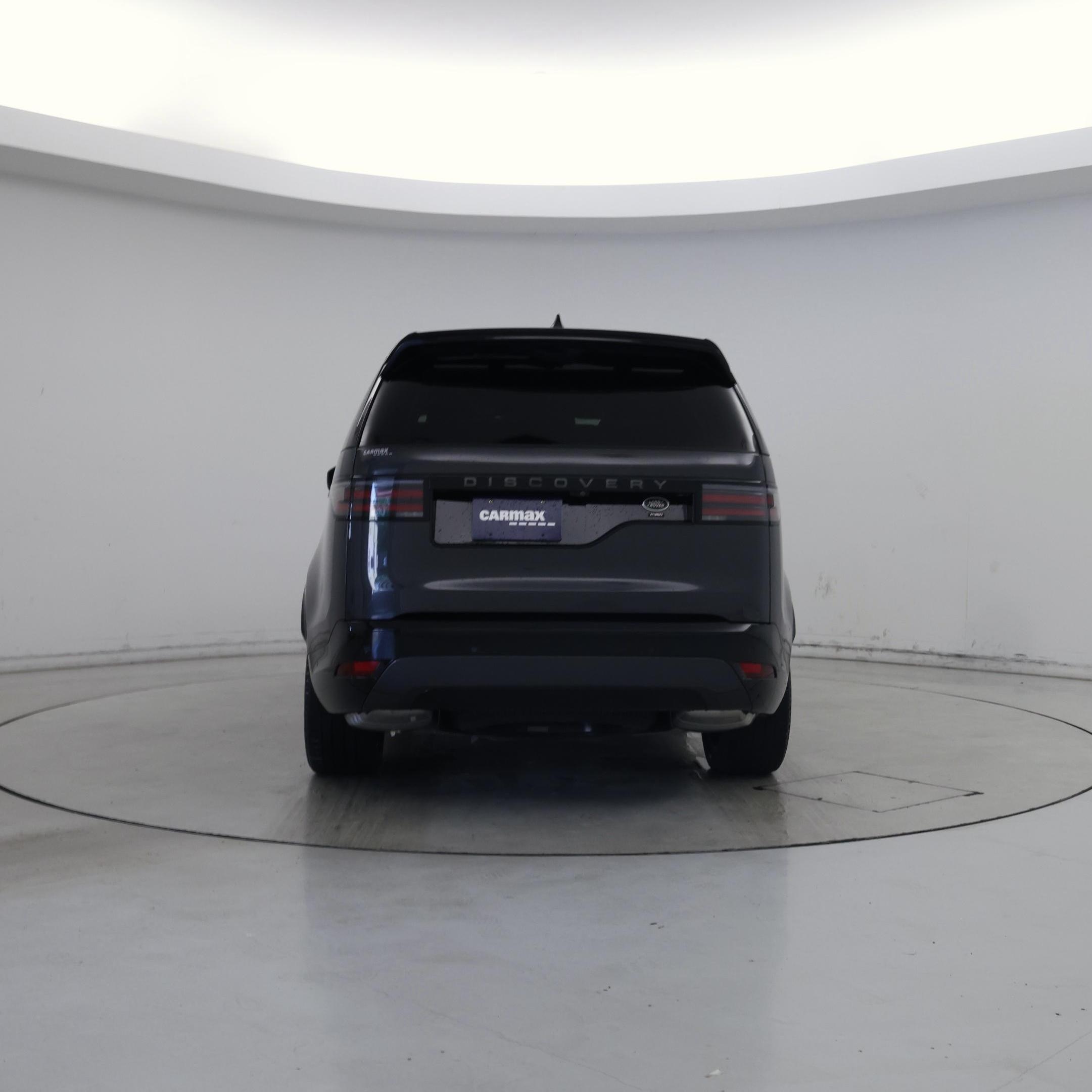 Thumbnail: 2023 Land Rover Discovery - 6