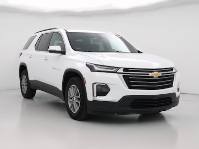 White 2022 Chevrolet Traverse LT Cloth