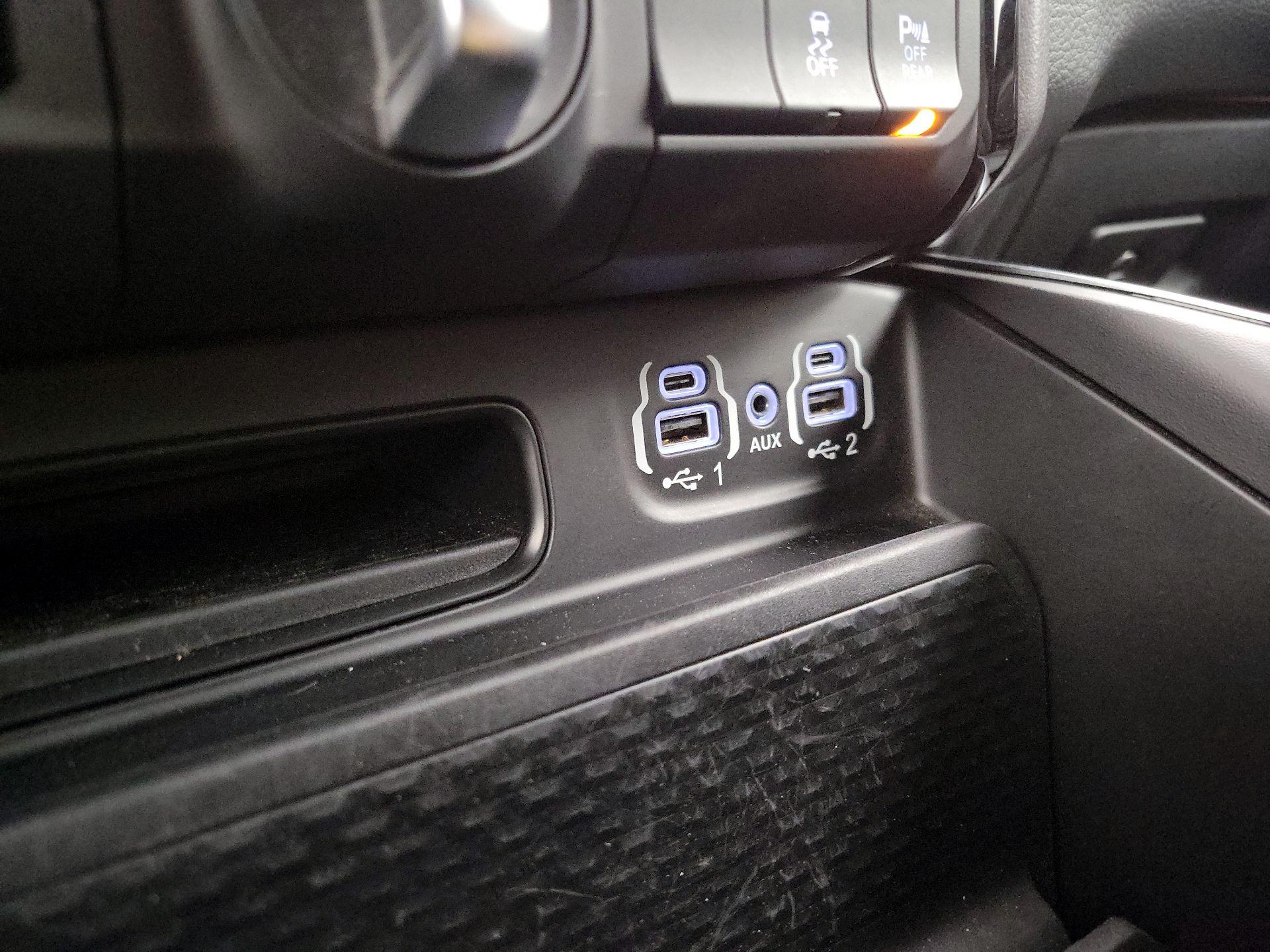 Thumbnail: 2021 RAM 1500 - 18
