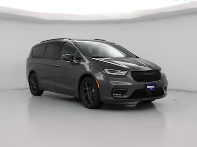 Gray 2021 Chrysler Pacifica Touring