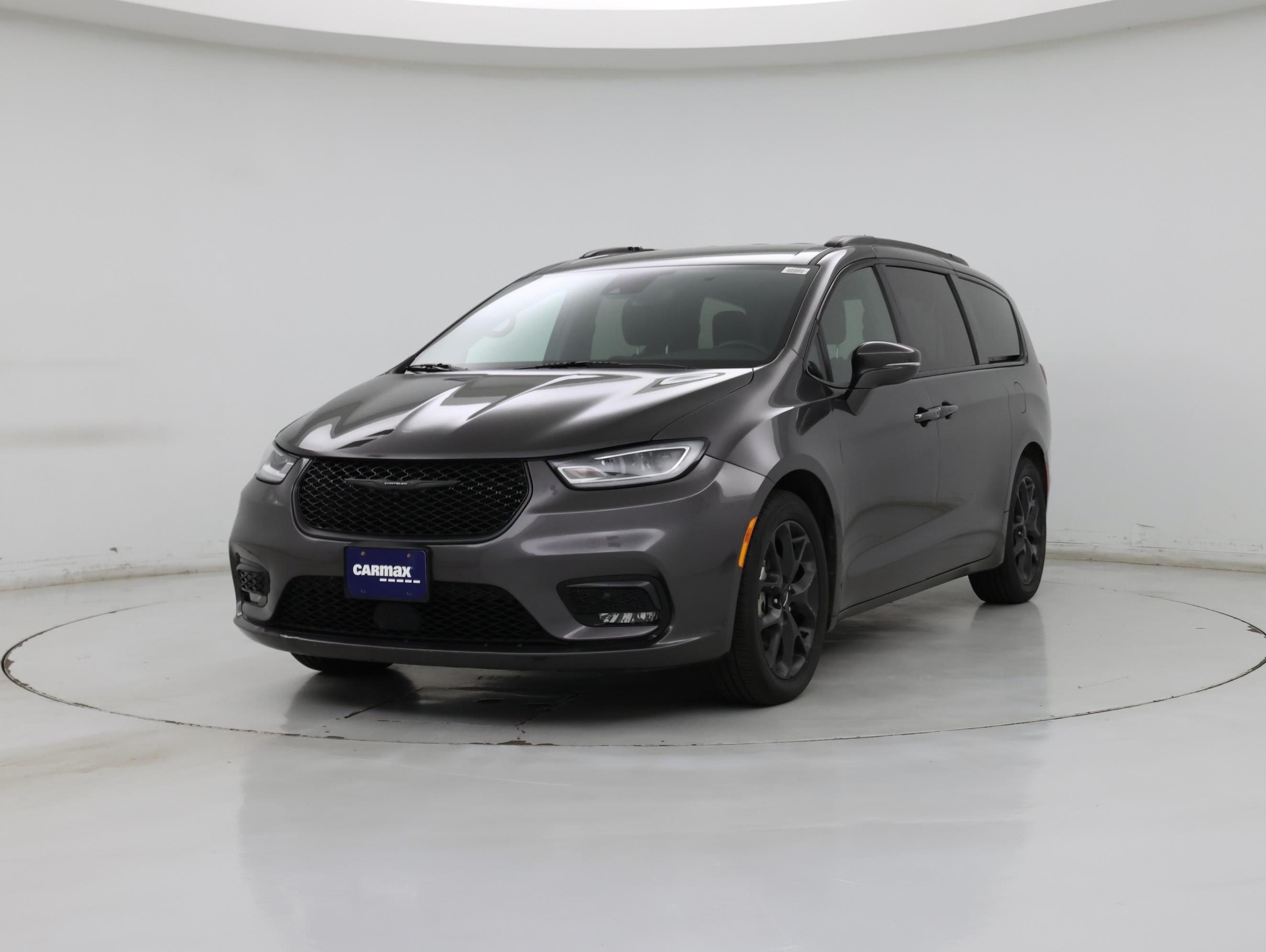 Thumbnail: 2021 Chrysler Pacifica - 4