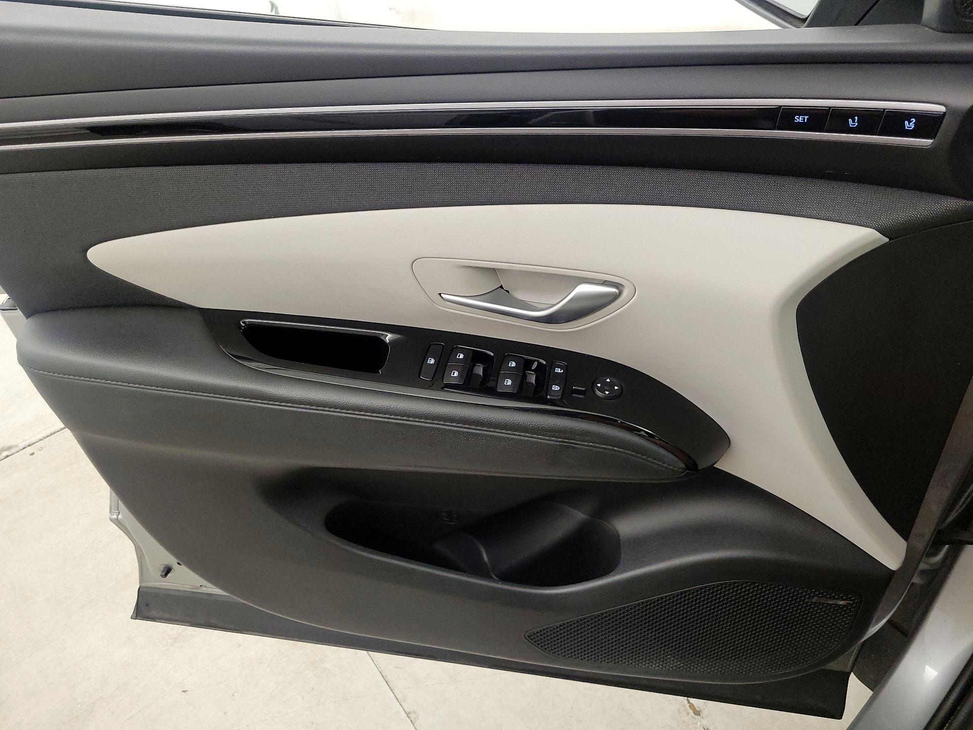 Thumbnail: 2022 Hyundai Tucson - 12