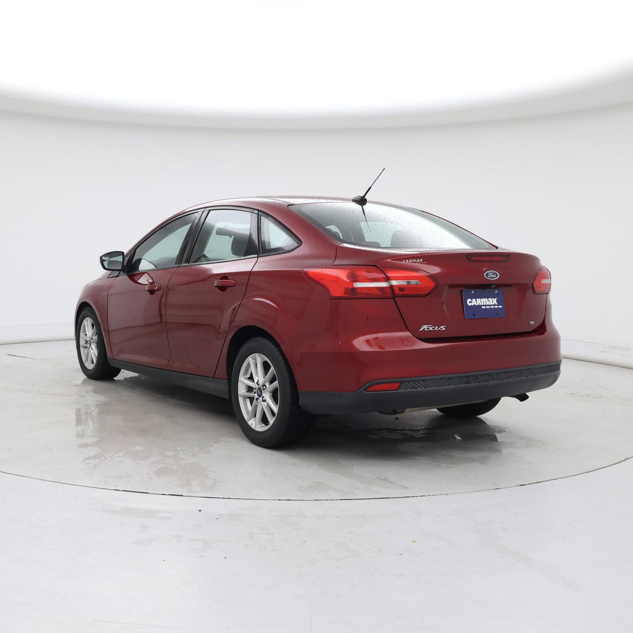Thumbnail: 2016 Ford Focus - 2