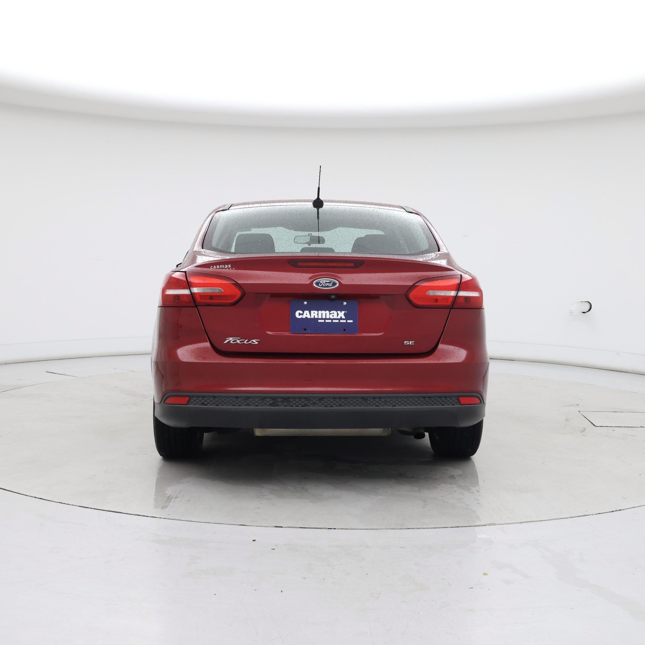 Thumbnail: 2016 Ford Focus - 6