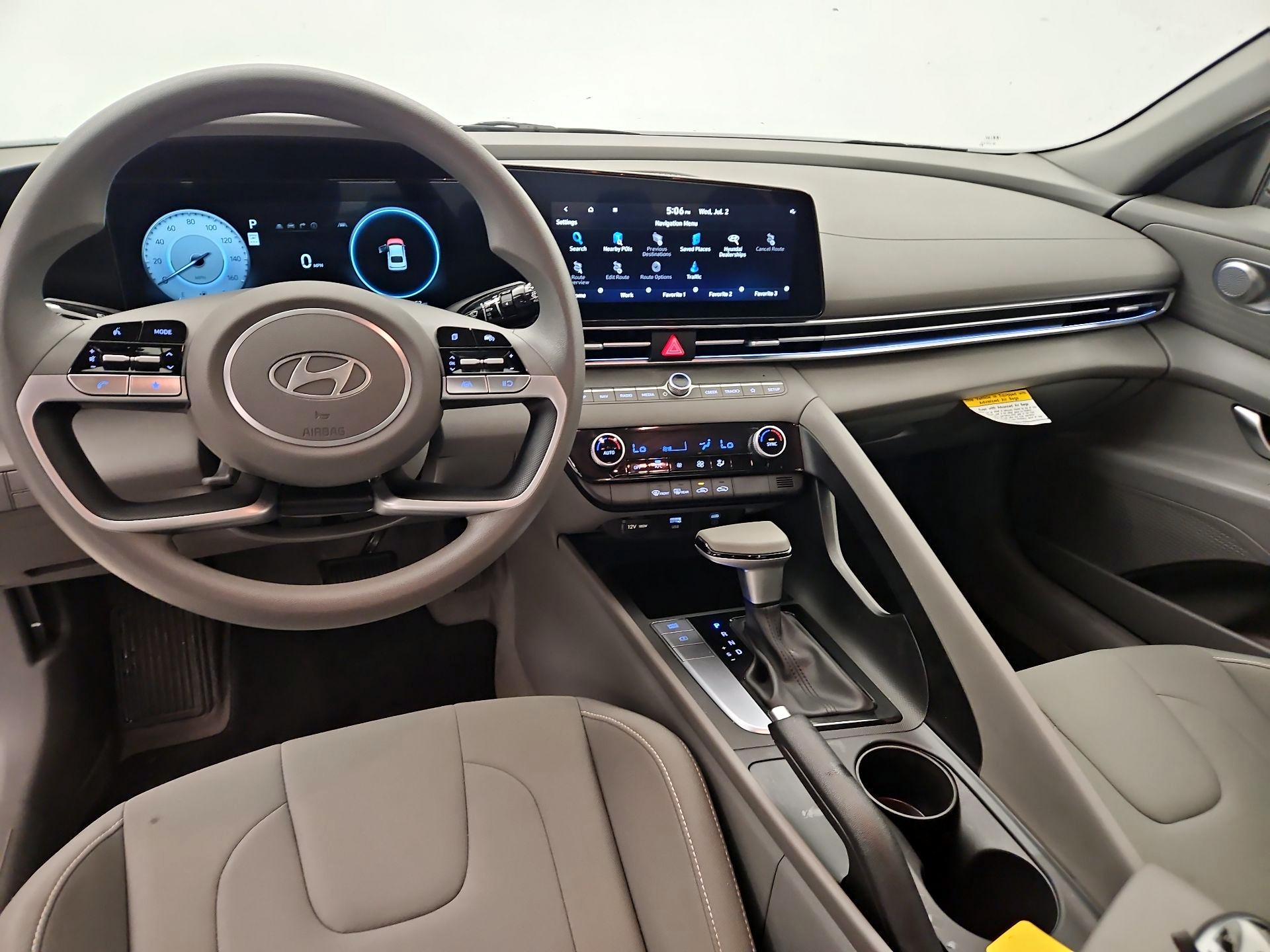 Thumbnail: 2024 Hyundai Elantra - 9