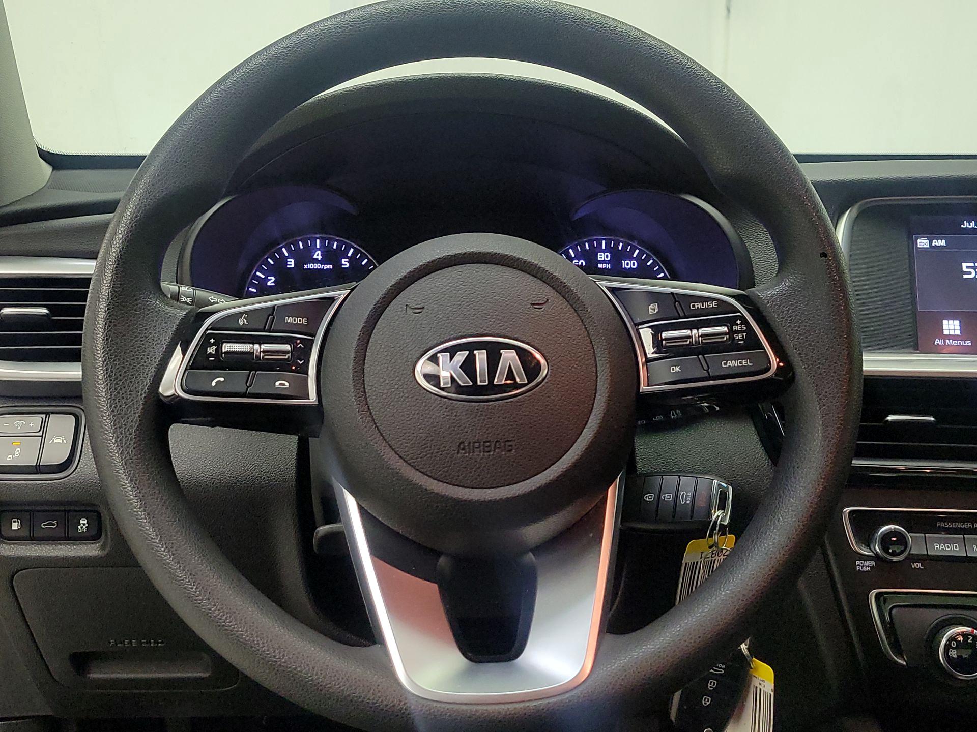 Thumbnail: 2019 Kia Optima - 10